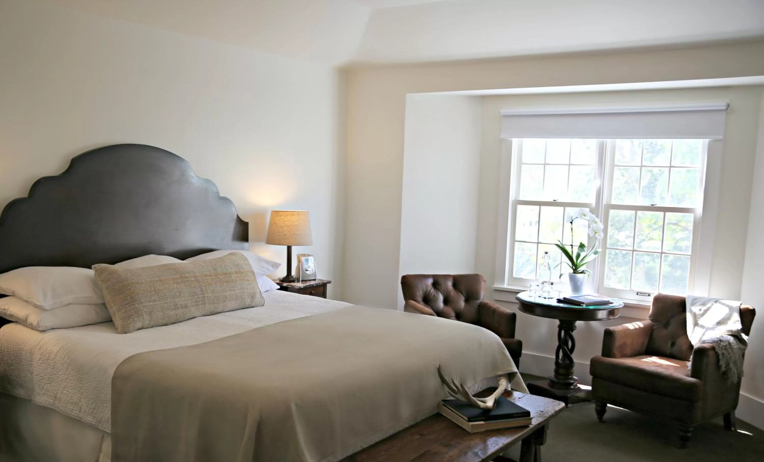 Bed in The Ballard Inn