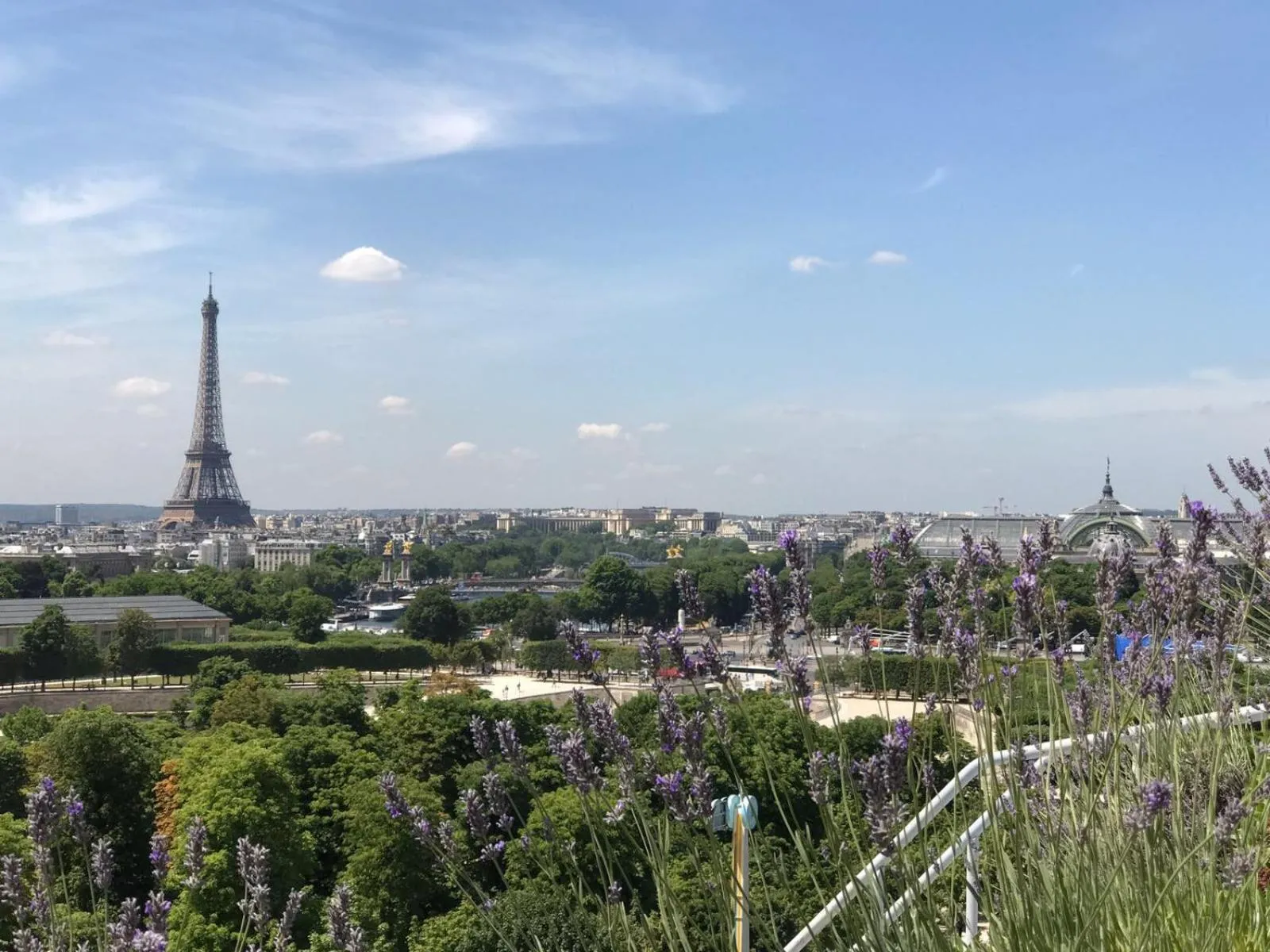Landmark view in Le Meurice – Dorchester Collection