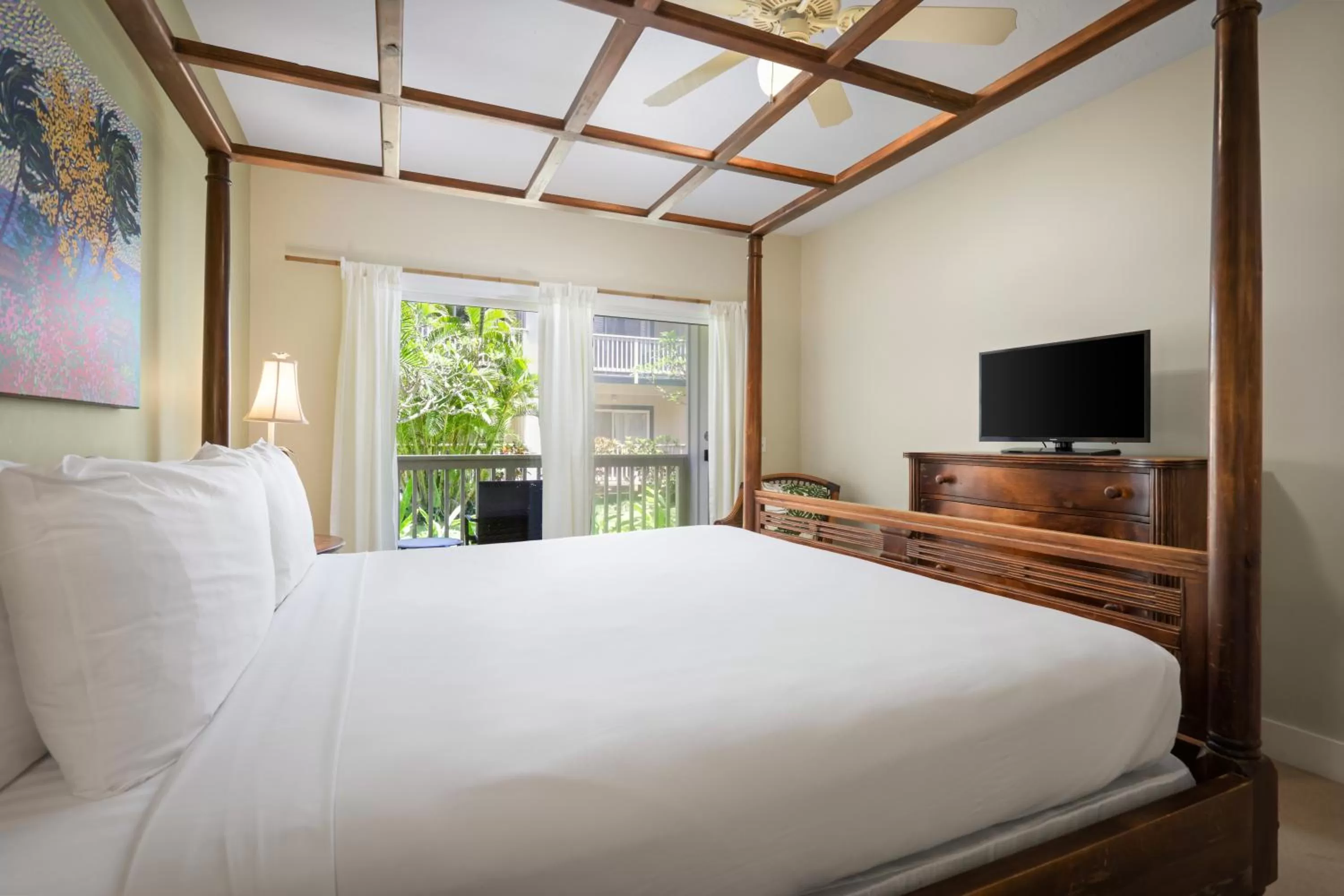 Property building, Bed in Aston At Poipu Kai