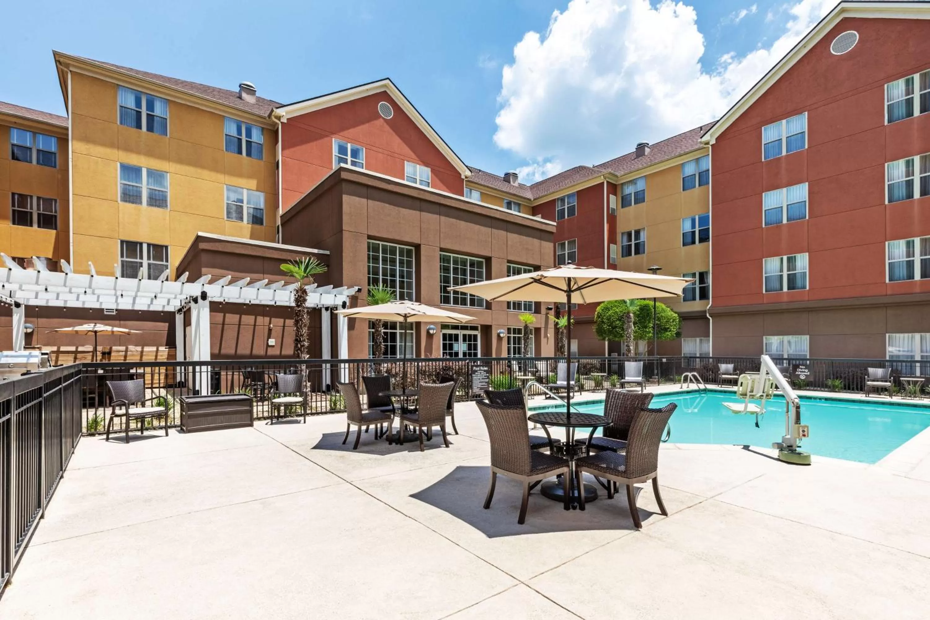 Pool view in Homewood Suites by Hilton Shreveport
