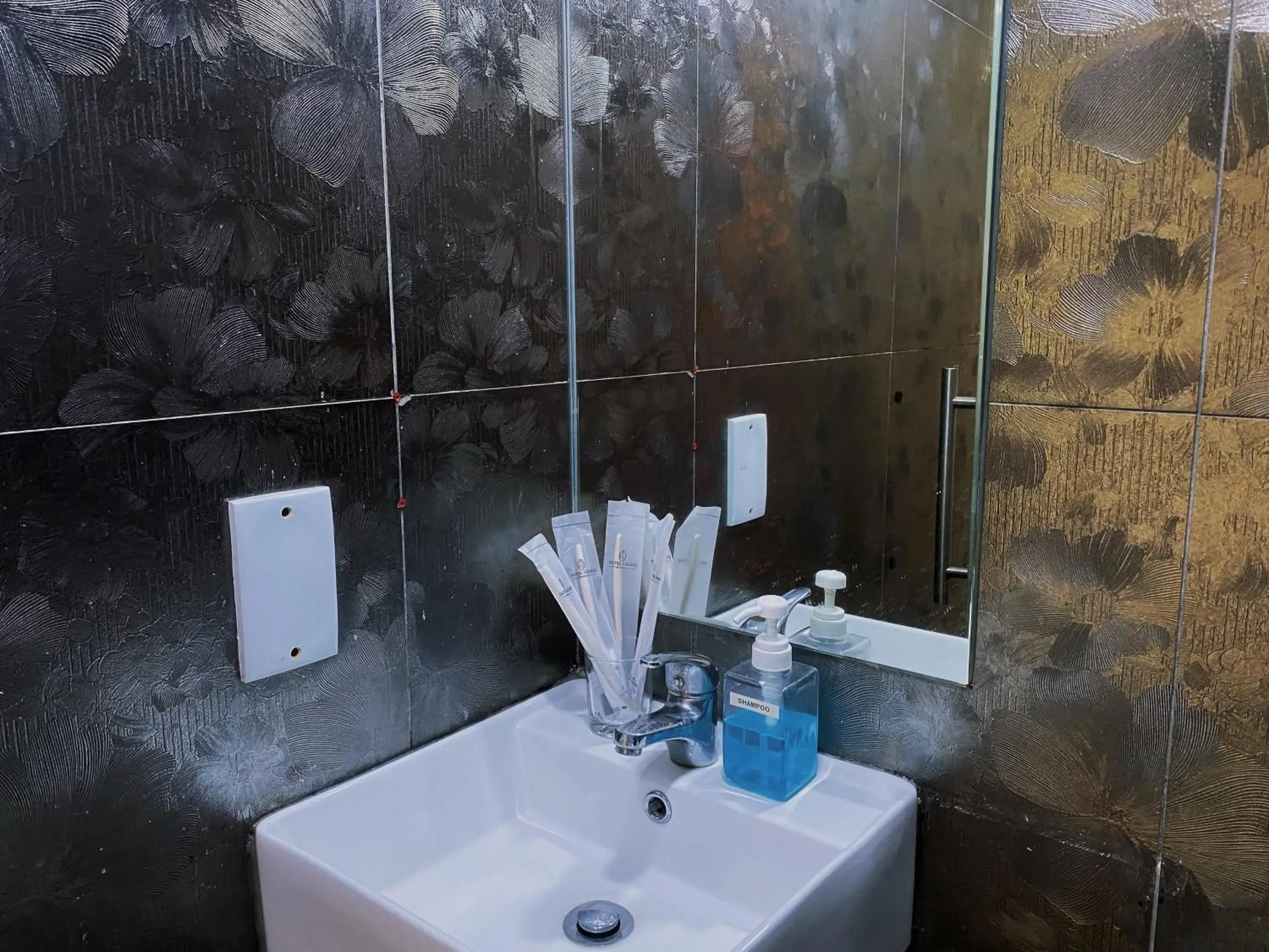 Deluxe Quadruple Room in Hotel Calmo Chinatown Deluxe Quadruple Room in Hotel Calmo Chinatown