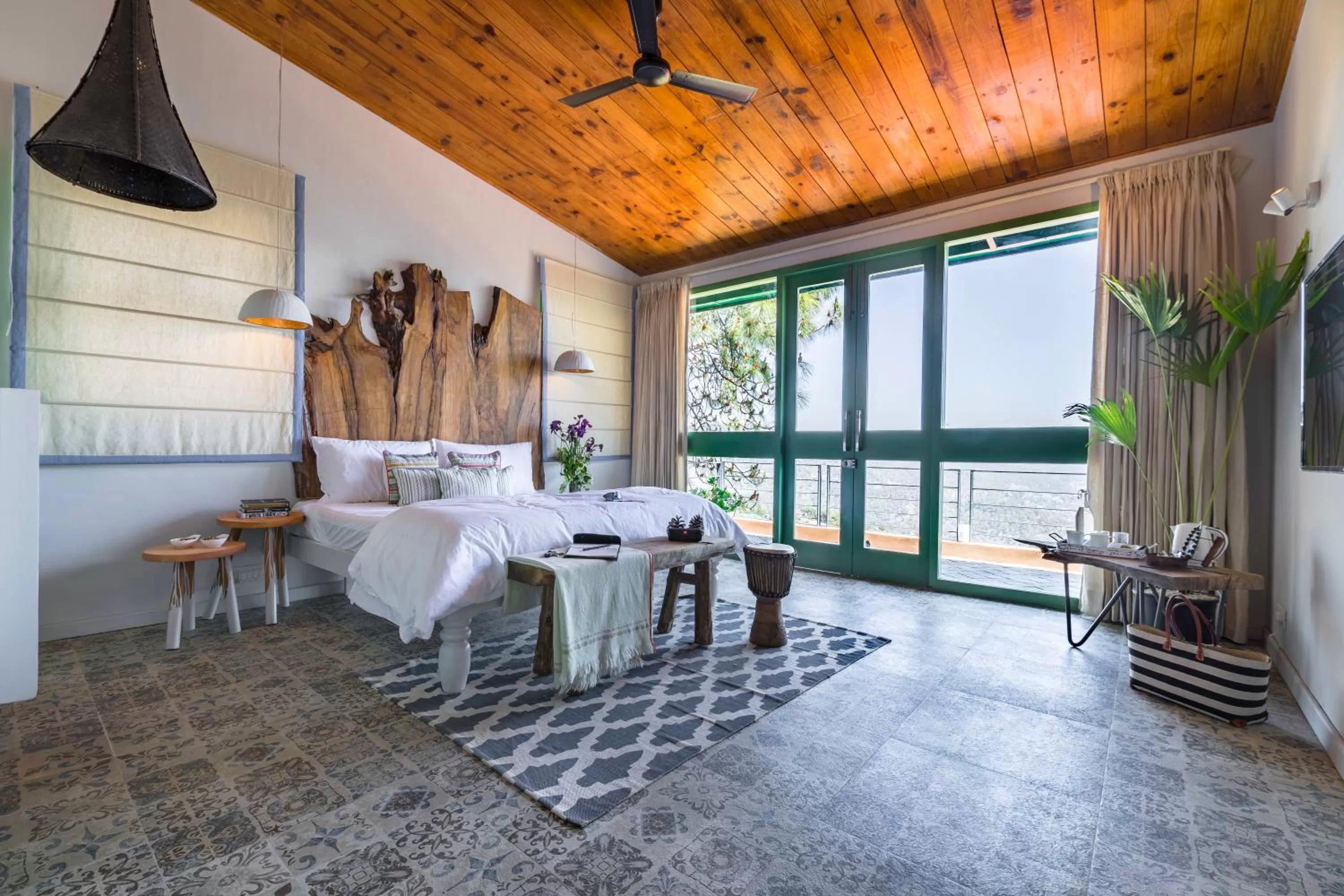 Bedroom in Seclude Kasauli, Himachal Pradesh