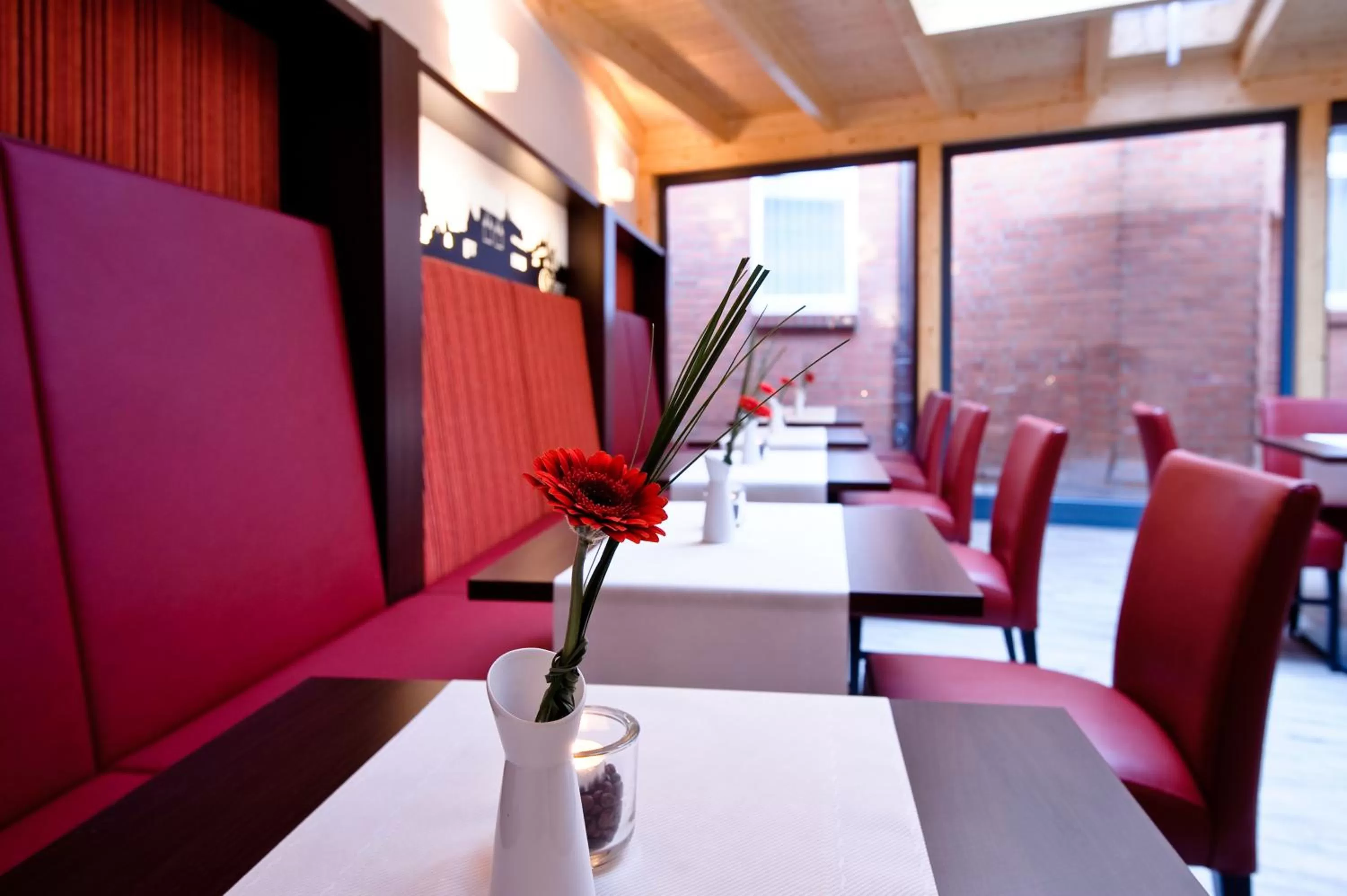 Restaurant/places to eat in Hotel Am Alten Hafen