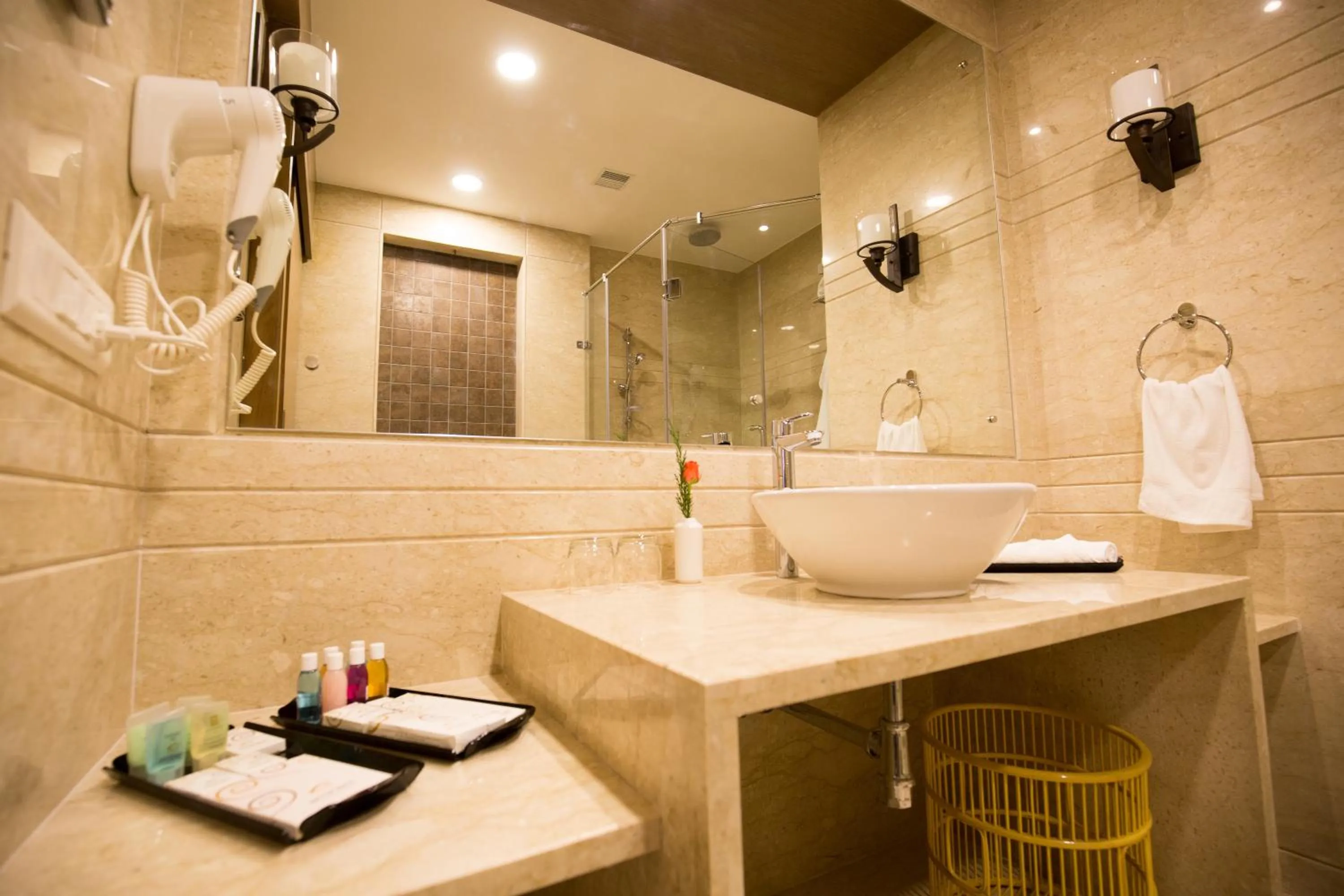 Bathroom in Kiscol Grands Hotel