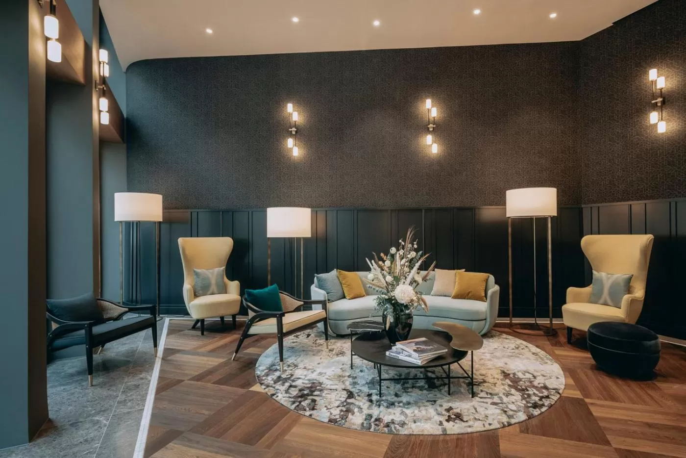 Lobby or reception in Hotel Märthof Basel