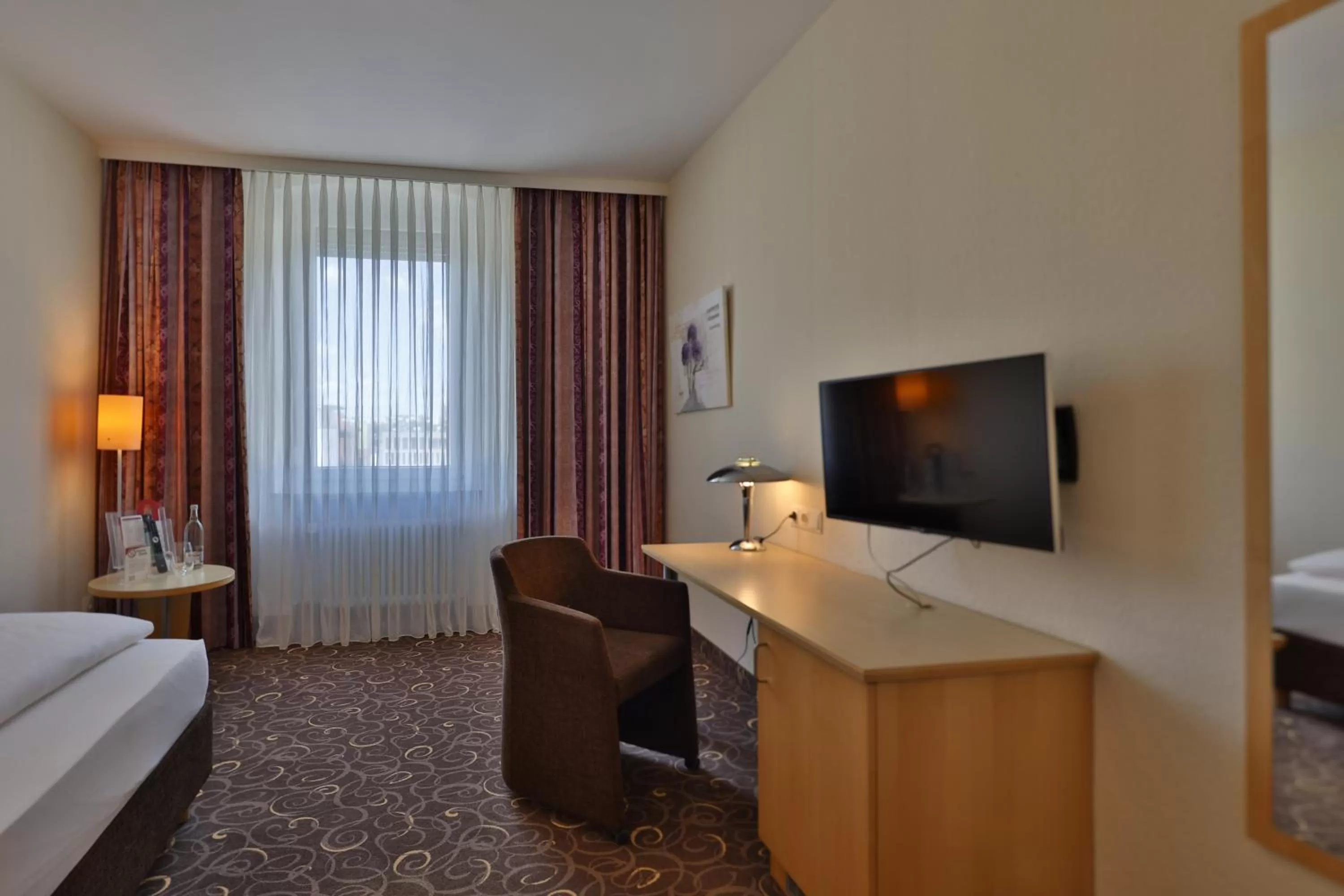 Photo of the whole room, Bed in Hotel Lenz oHG