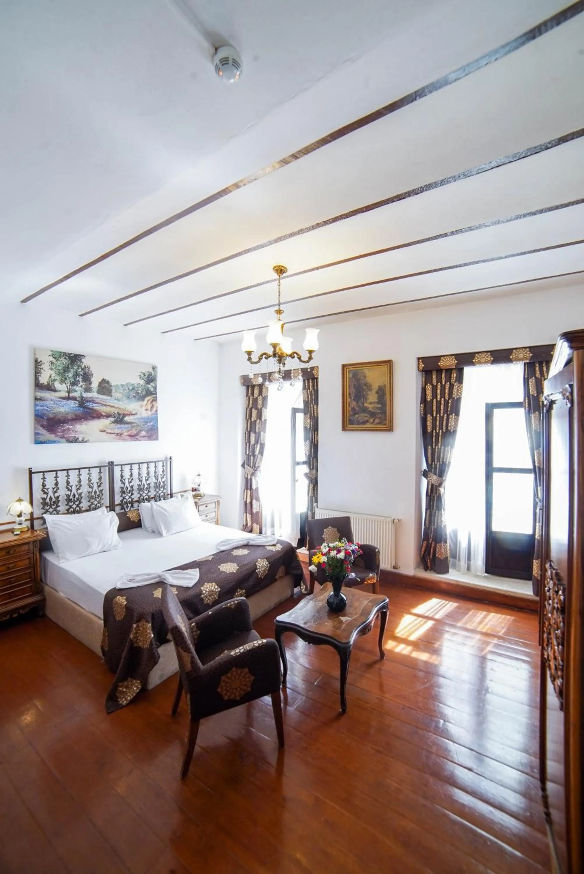 Photo of the whole room, Bed in Sarnıç Butik Otel