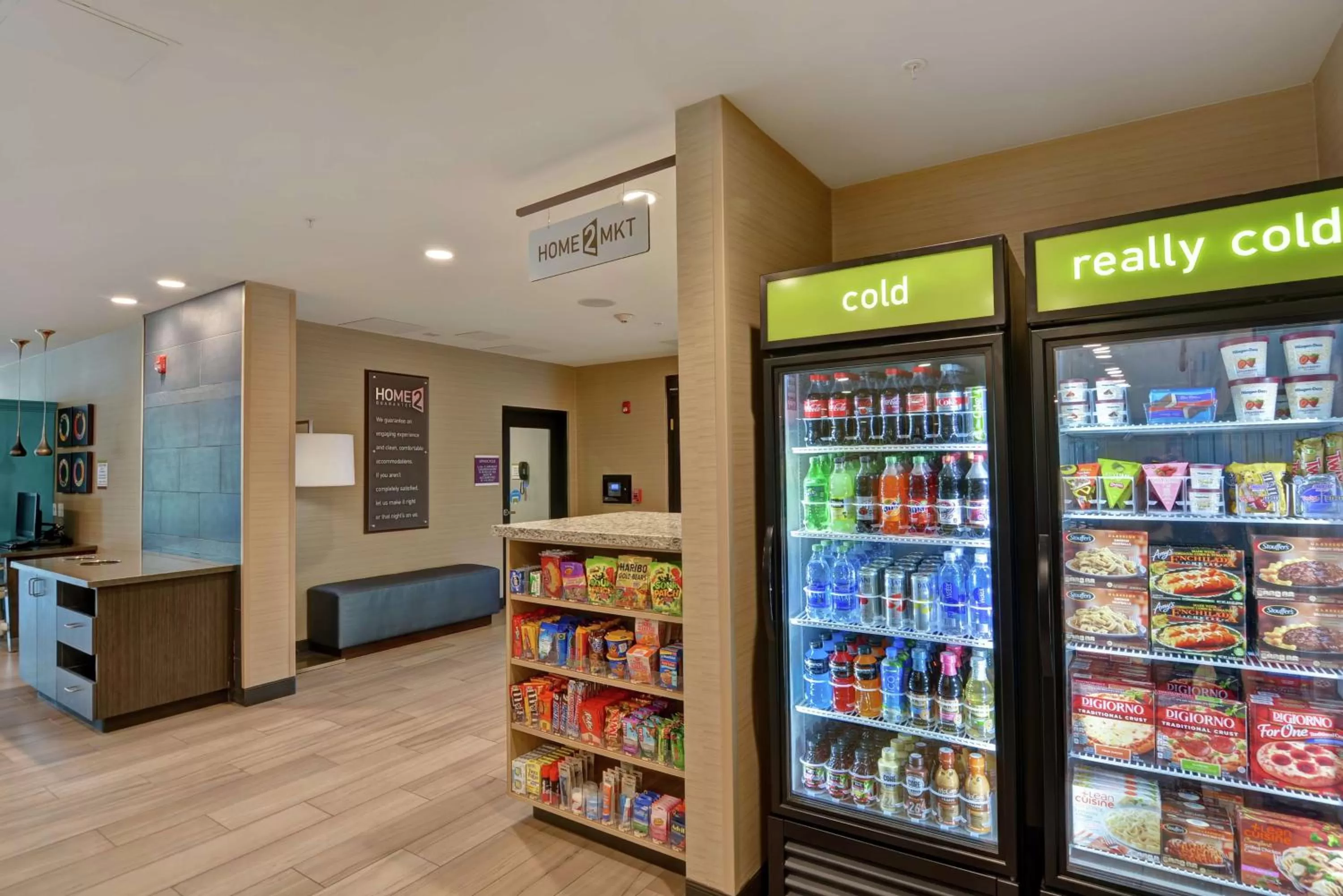 Restaurant/places to eat in Home2 Suites Pensacola I-10 At North Davis Hwy