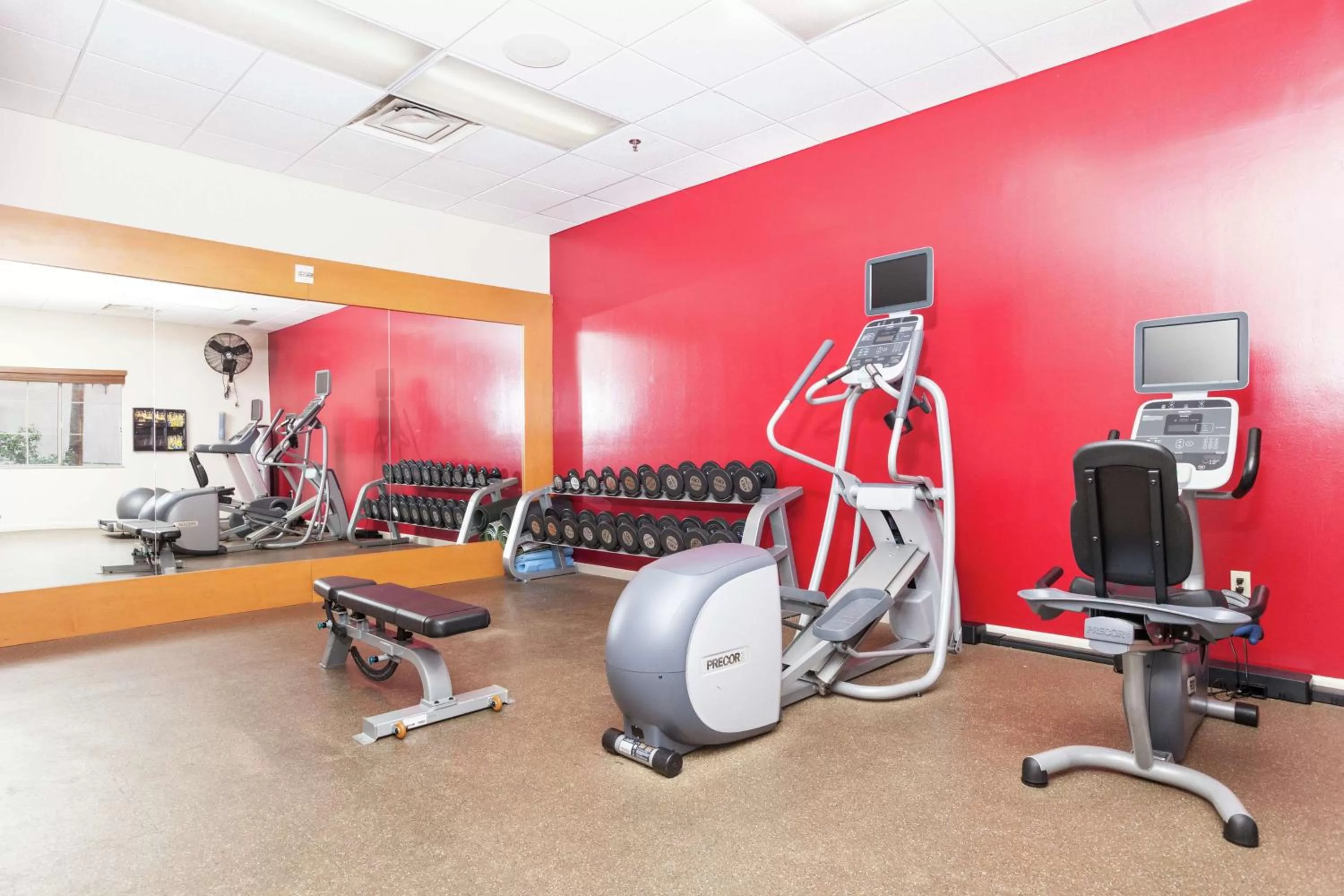 Fitness centre/facilities in Hilton Garden Inn Palm Springs/Rancho Mirage