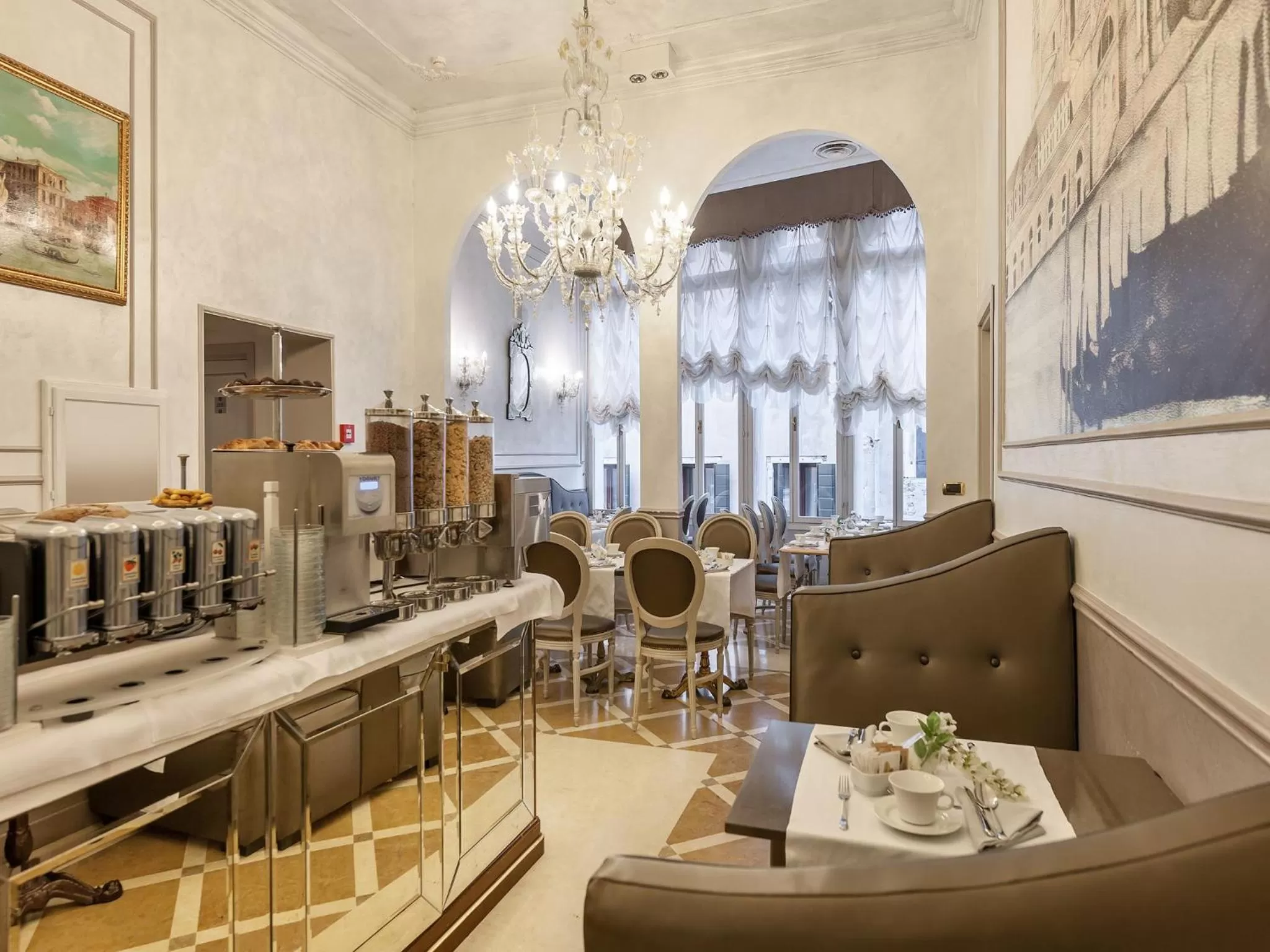 Lounge or bar in Hotel Ca' dei Conti