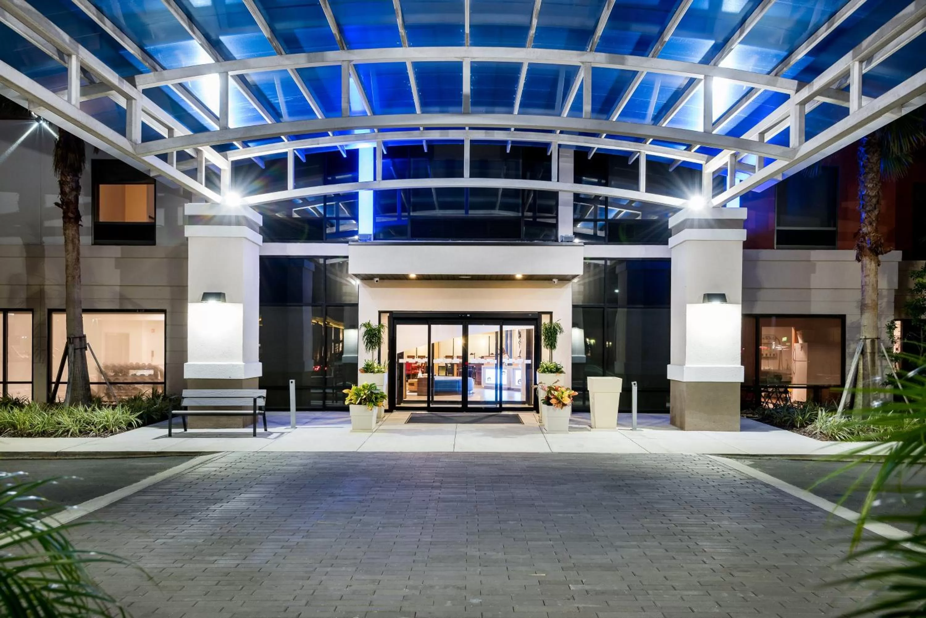 Property building in Holiday Inn Express & Suites Lakeland South by IHG