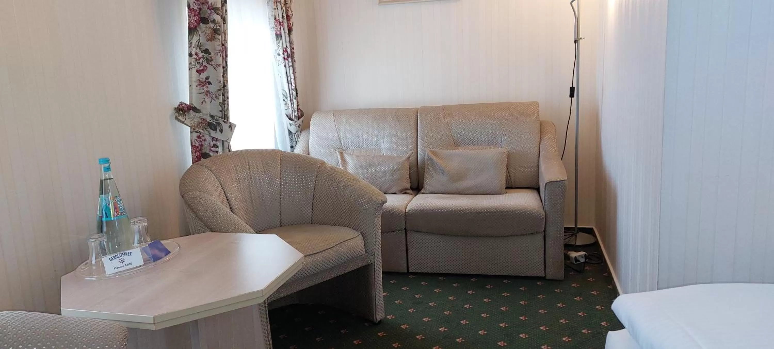 Photo of the whole room in Hotel Meereswelle - Anno 1875