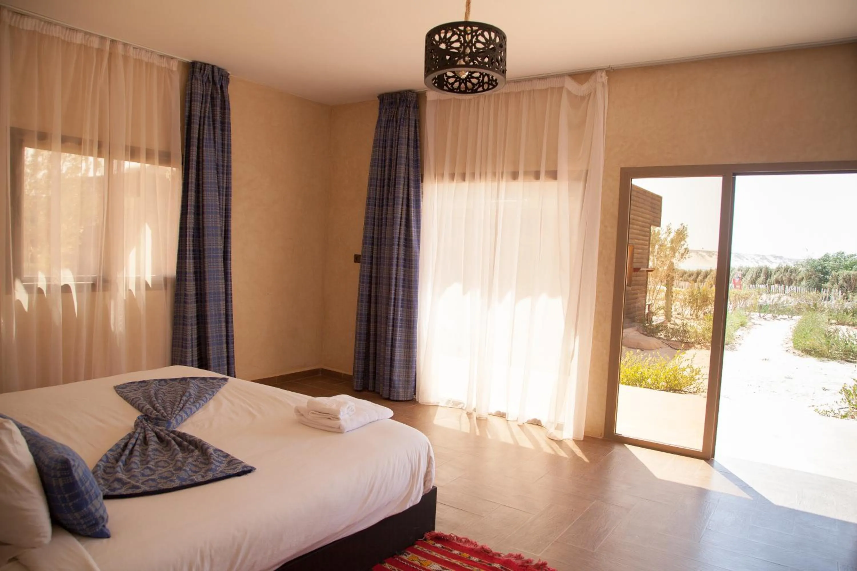 Bedroom, Bed in Dakhla Camp