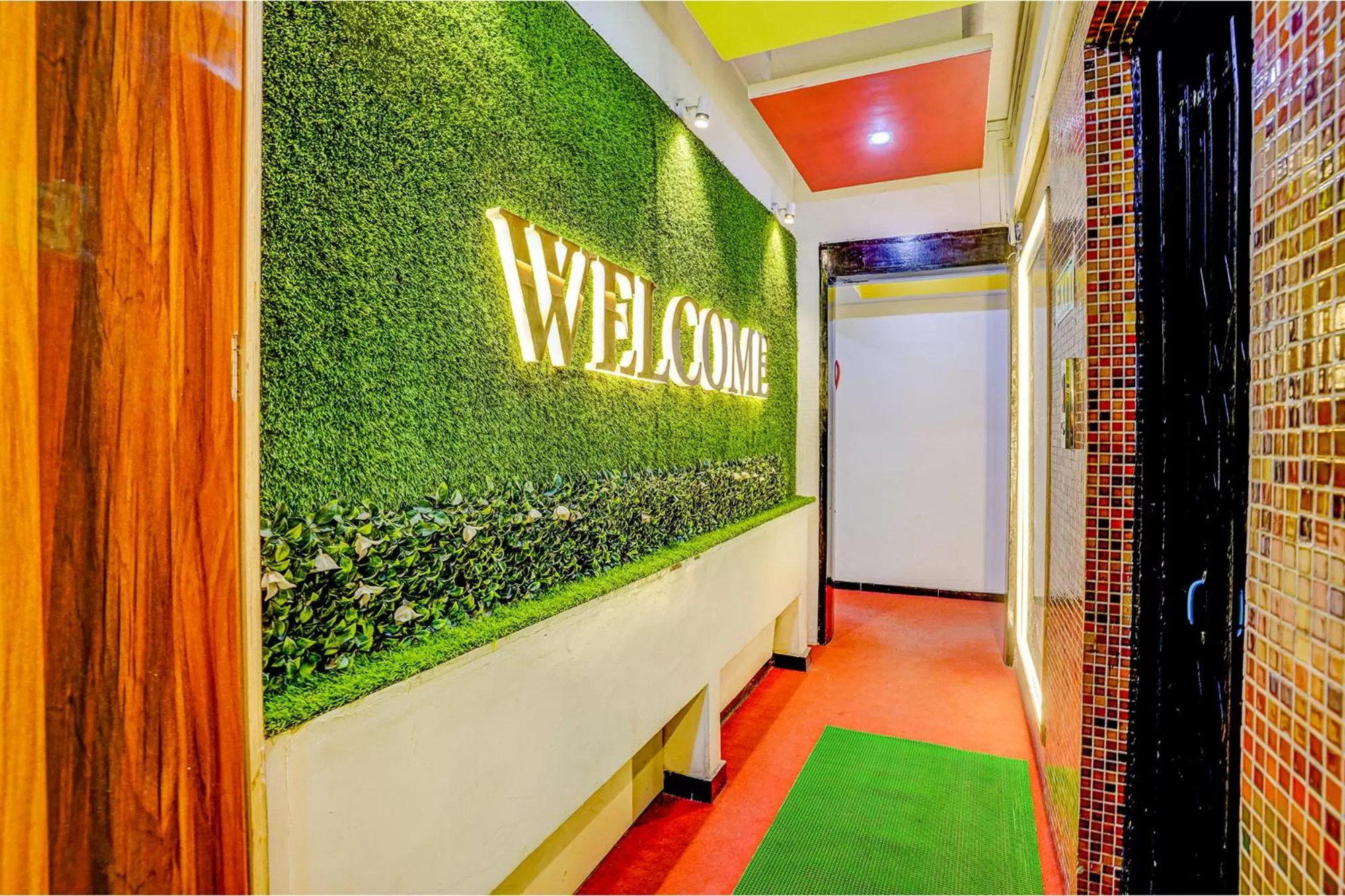 Lobby or reception in FabHotel Sai Chatra