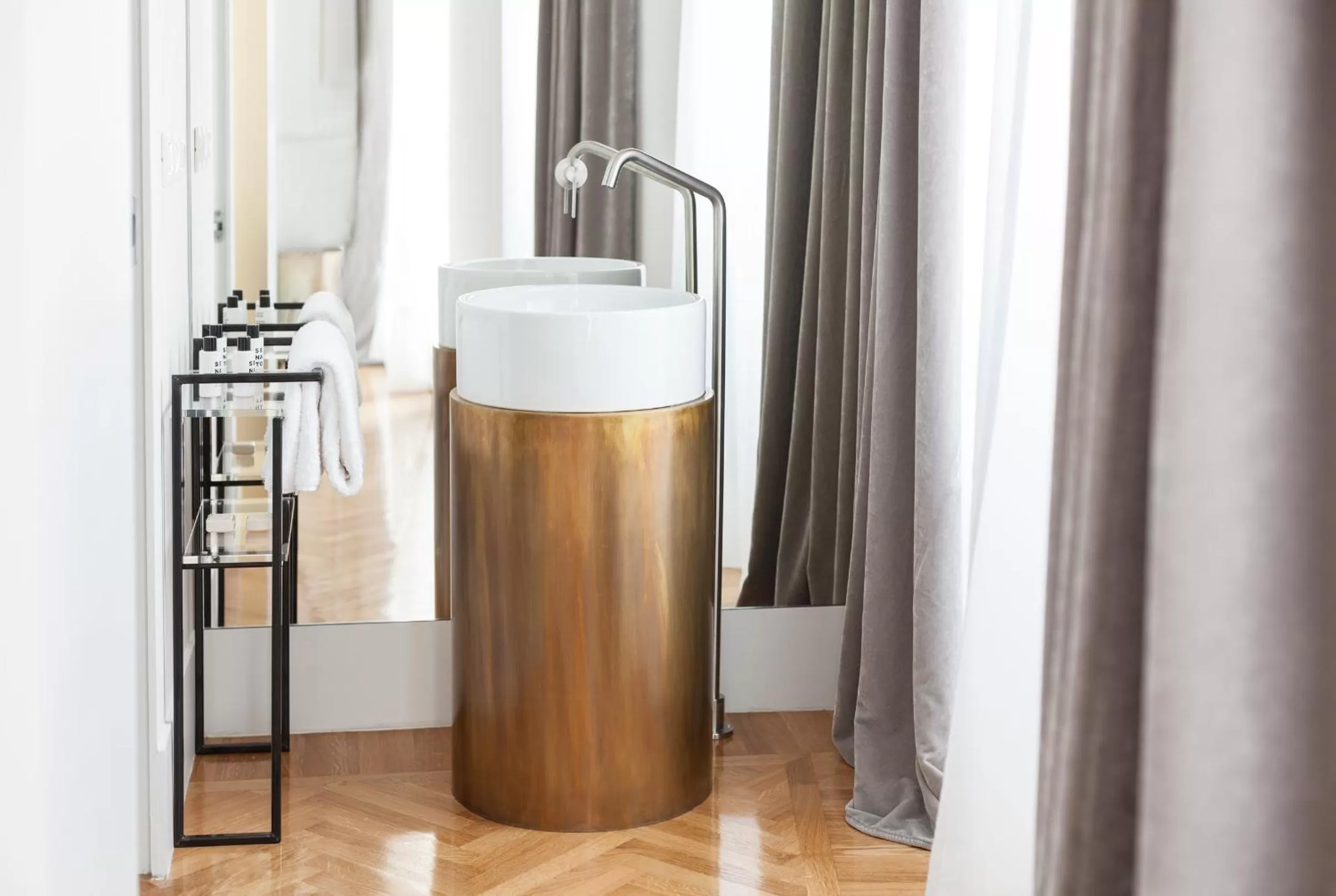 Bathroom in Senato Hotel Milano