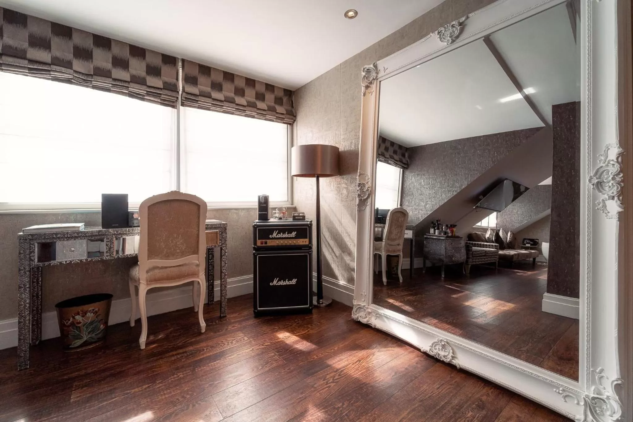 Seating area in Karma Sanctum Soho Hotel