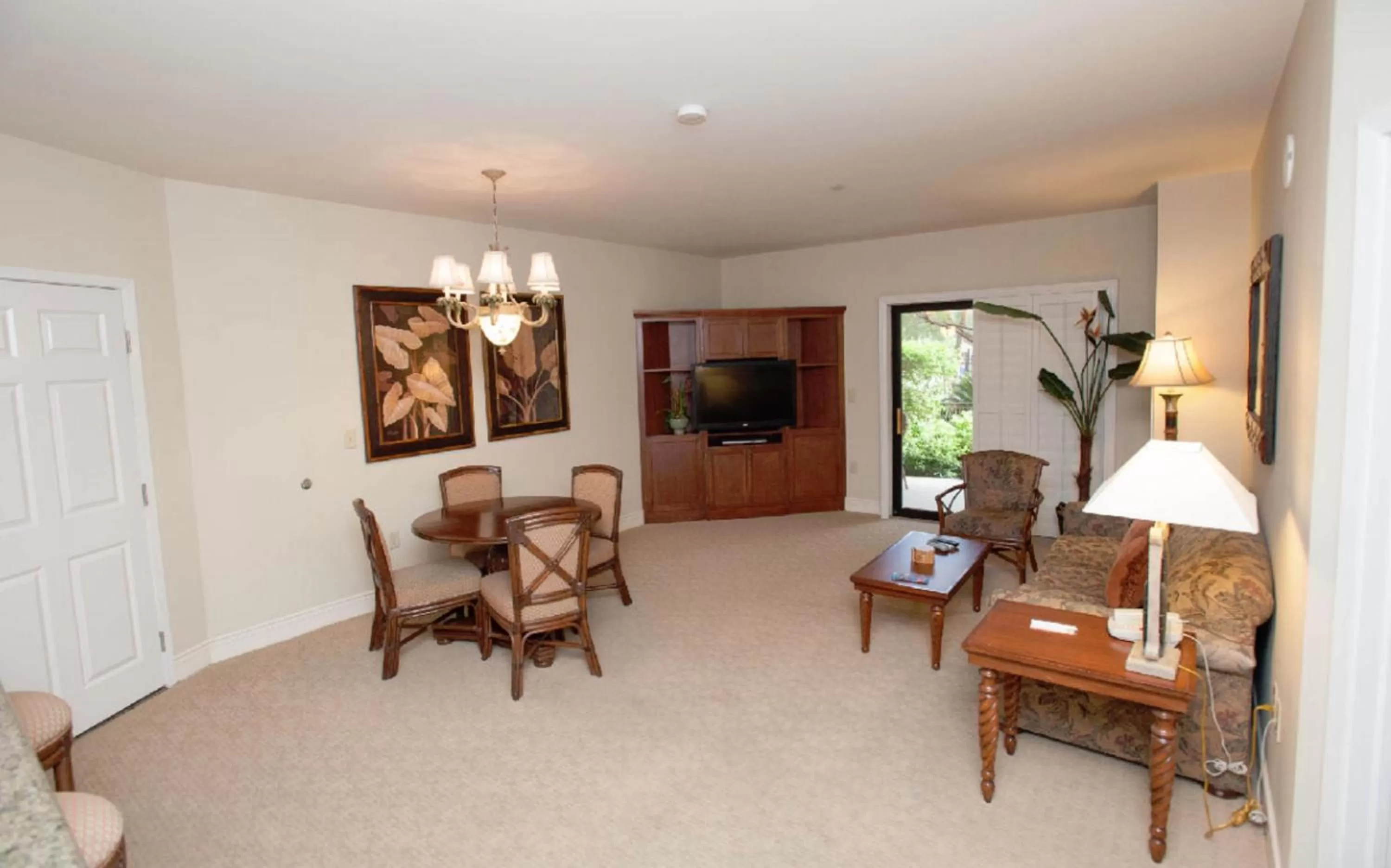 Living room, Seating Area in Suites at Tahiti Village Resort and Spa-No Resort Fee