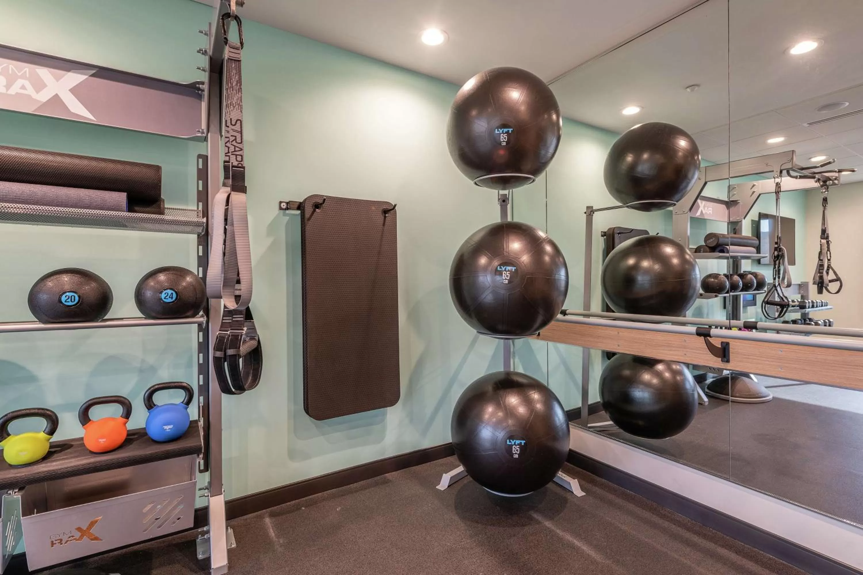 Fitness centre/facilities in Tru By Hilton Orangeburg