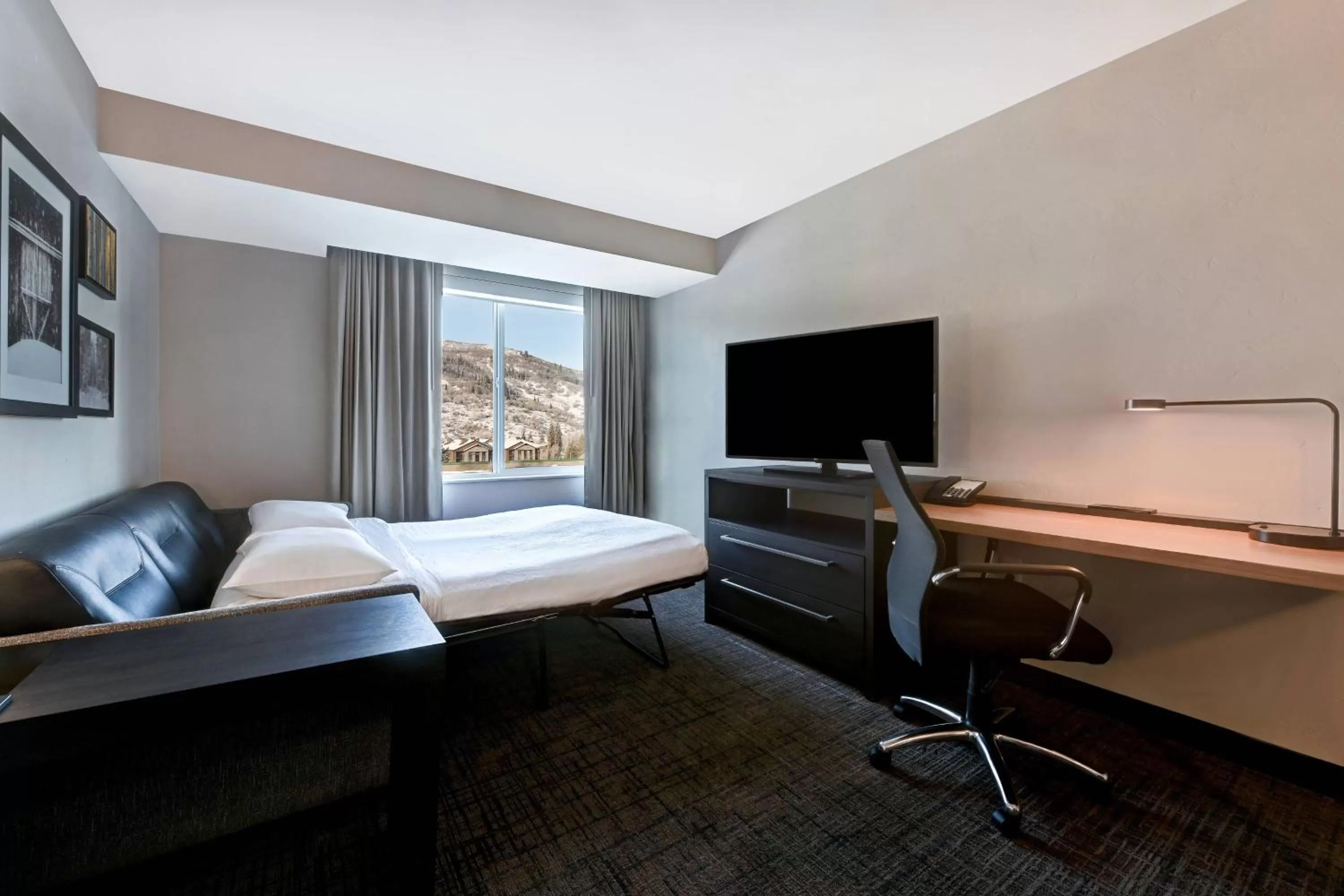 Bedroom, Bed in Residence Inn by Marriott Steamboat Springs