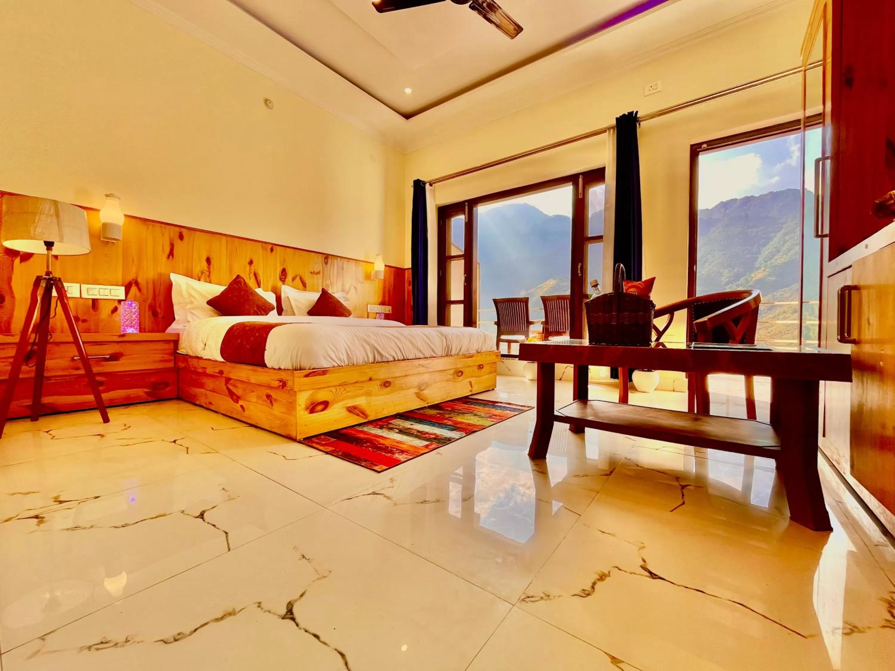 The Kempty Fall Resort, Mussoorie