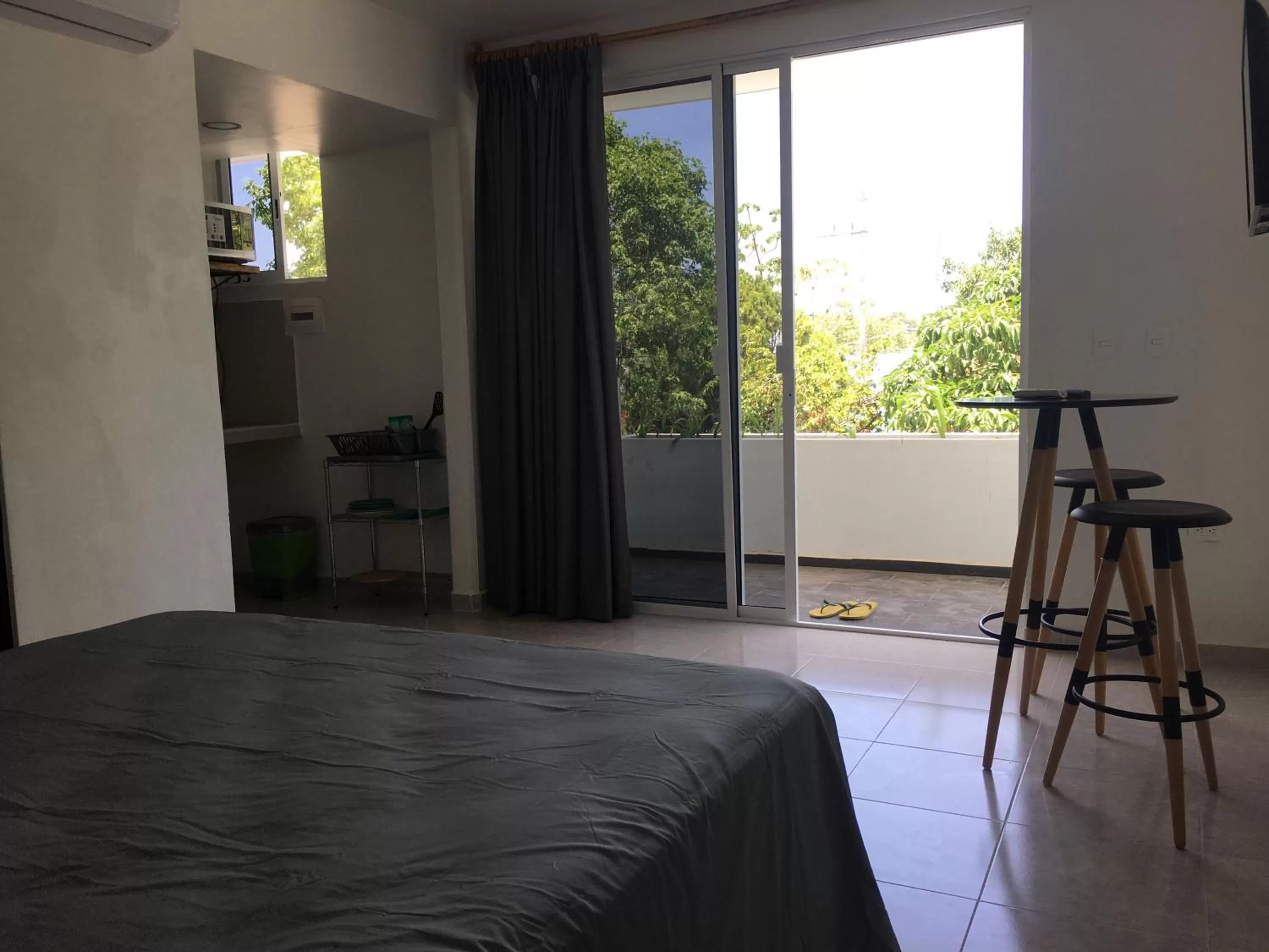 Bed in Kukulcan by Emotion