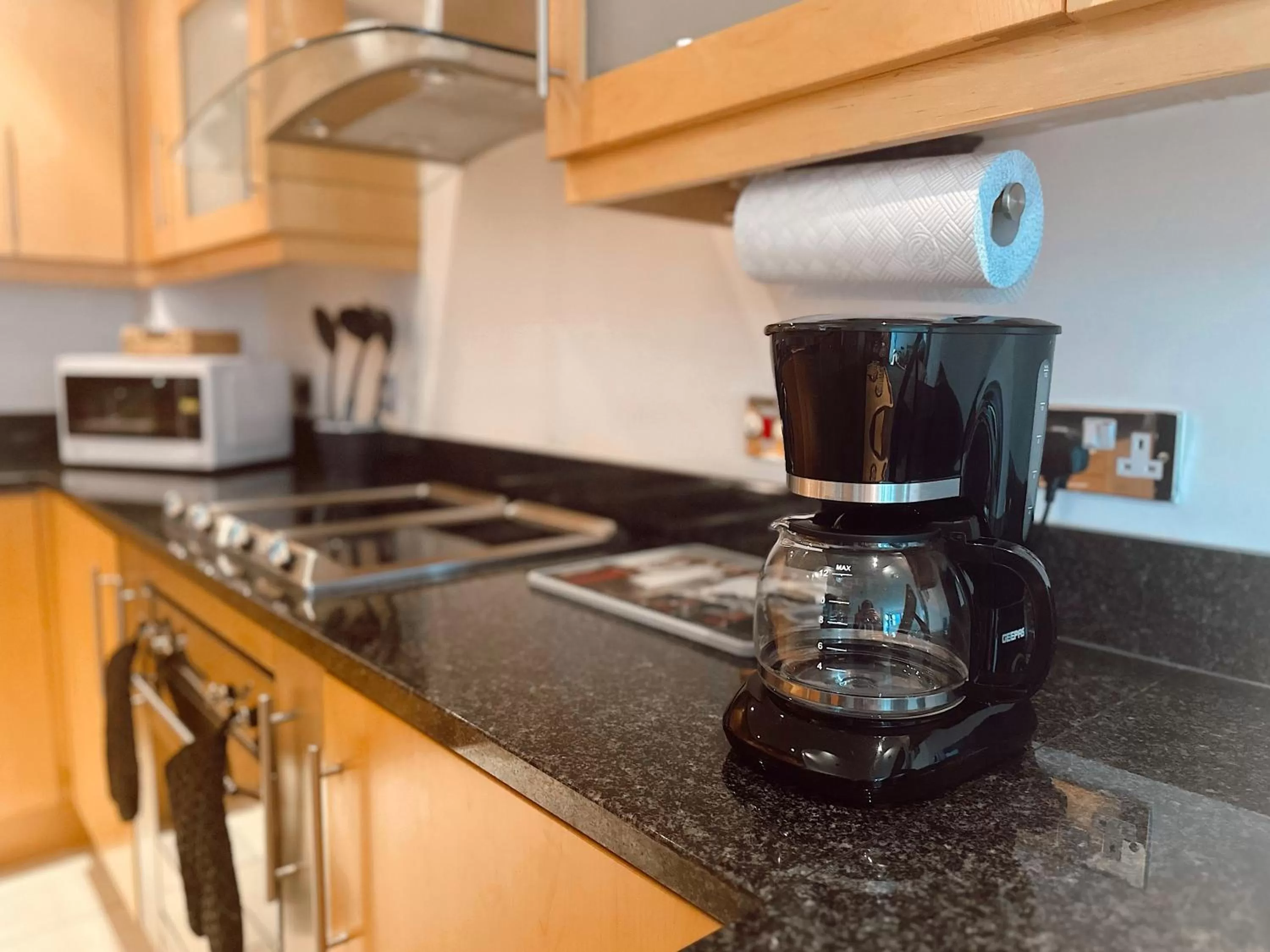 Kitchen or kitchenette in Canary Wharf - Luxury Apartments