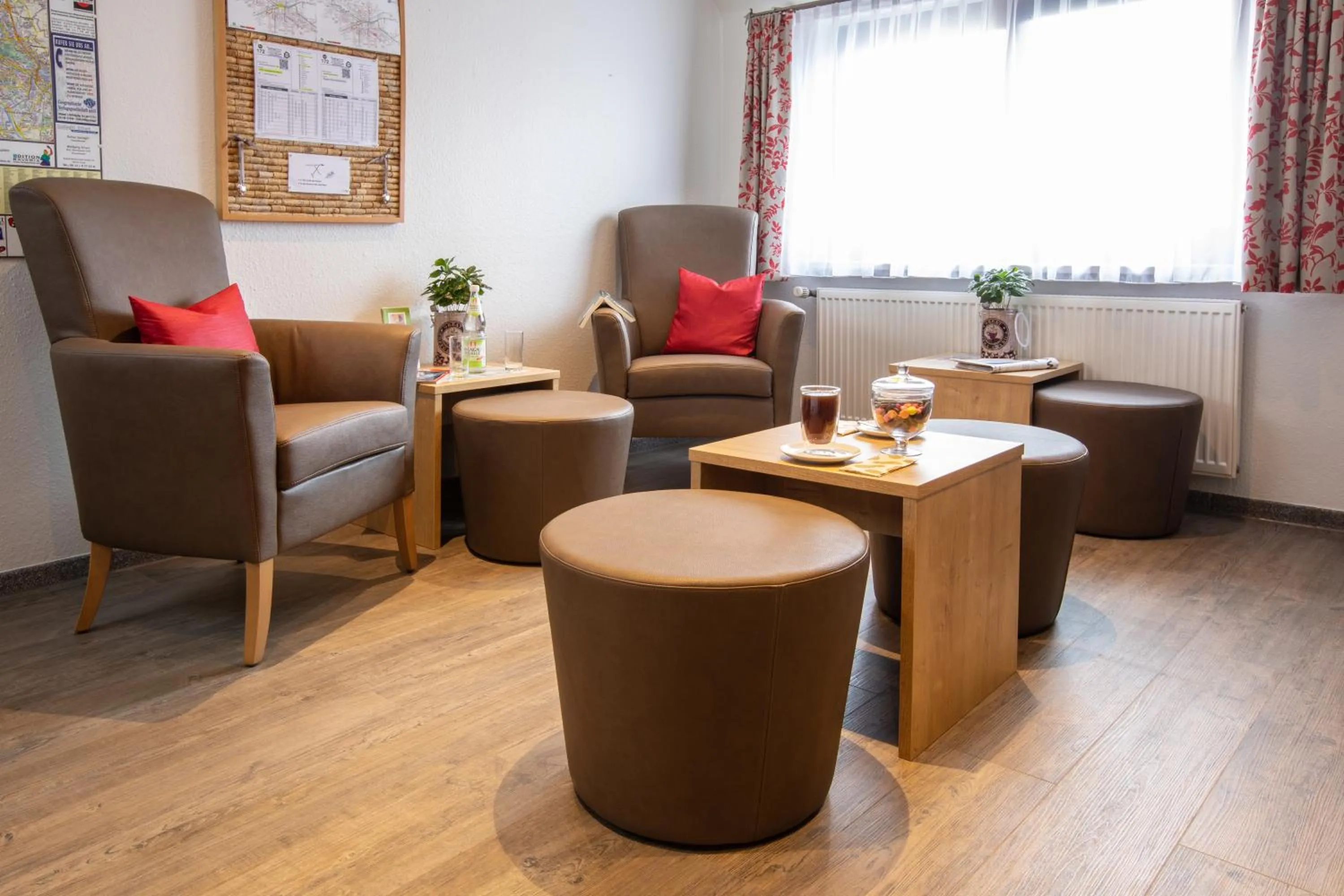 Communal kitchen in Ambient Hotel am Europakanal