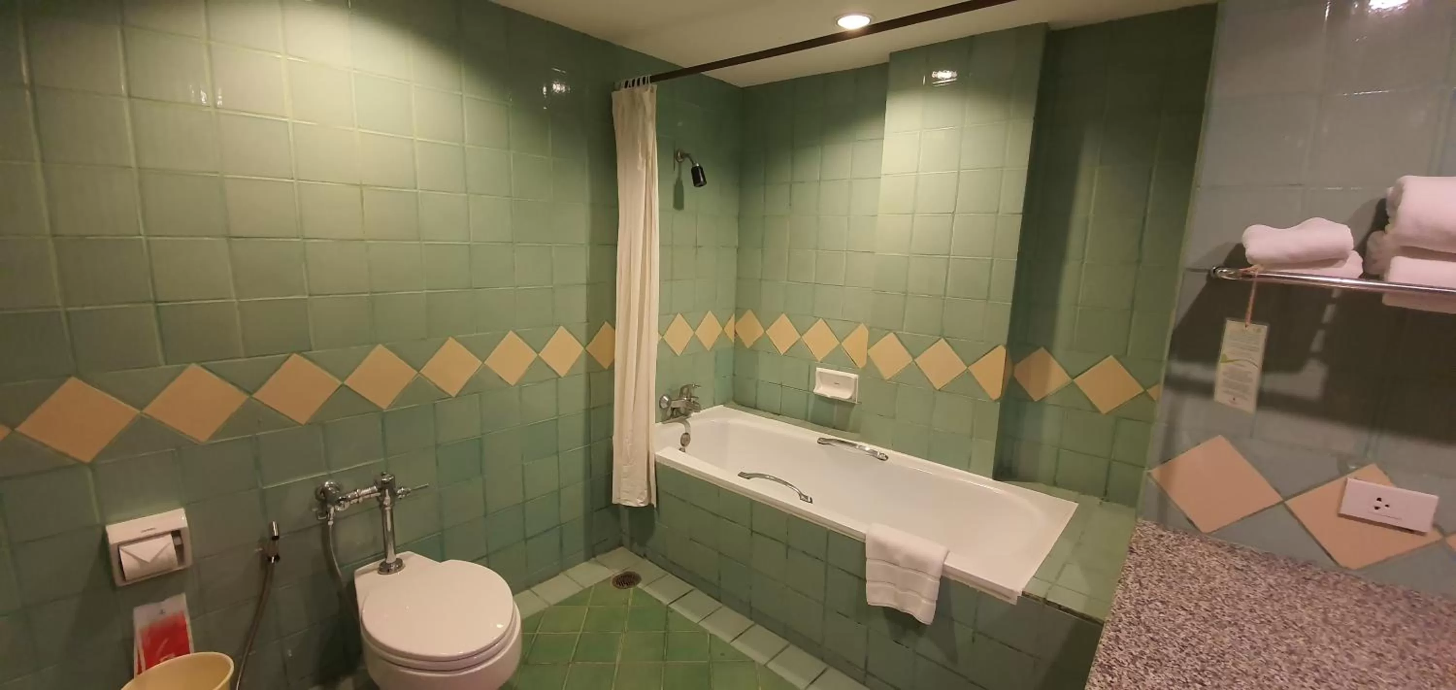 Bathroom in Garden Sea View Resort