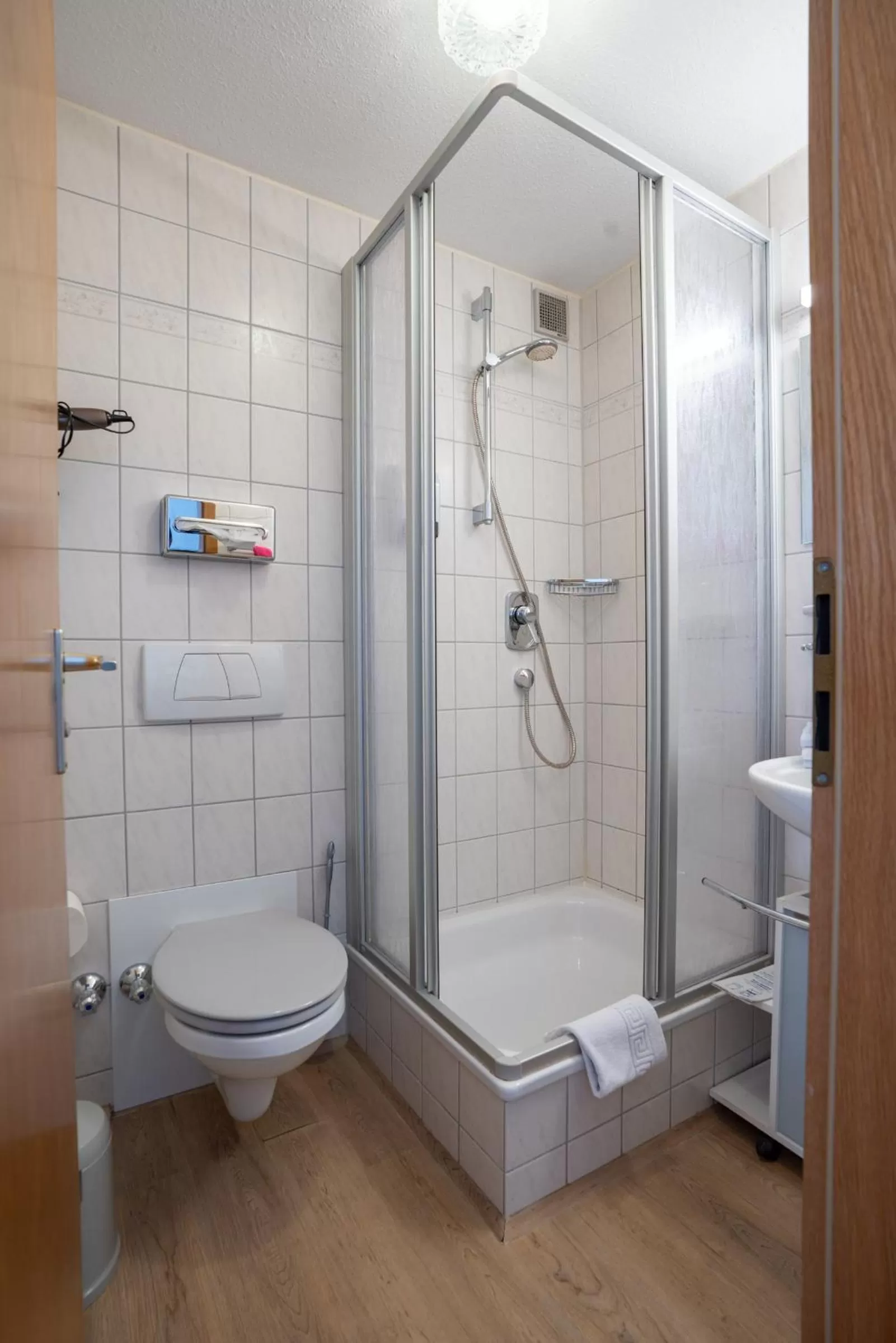 Shower in Gasthof Hosbein