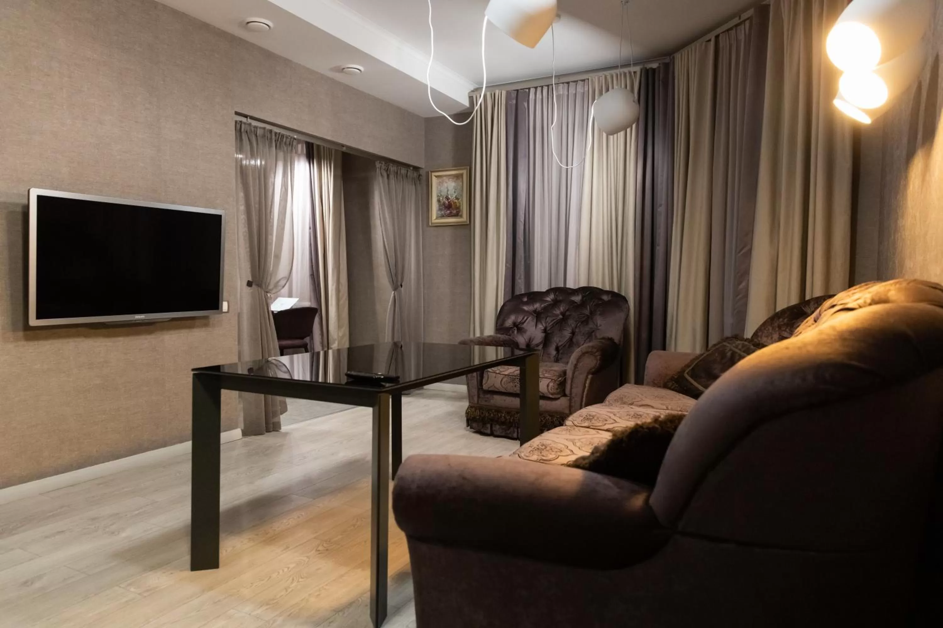 TV and multimedia in Hotel "Mandarin Clubhouse"