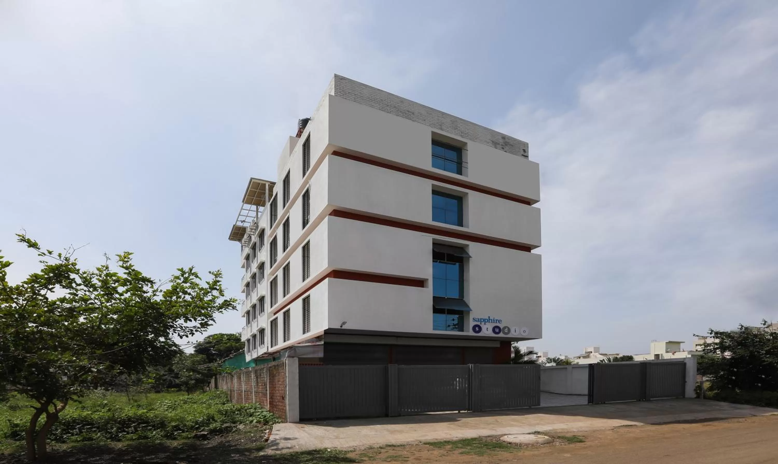 Facade/entrance in Treebo Sapphire Studio