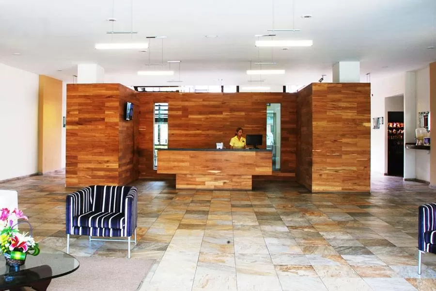 Hotel Andiroba Palace