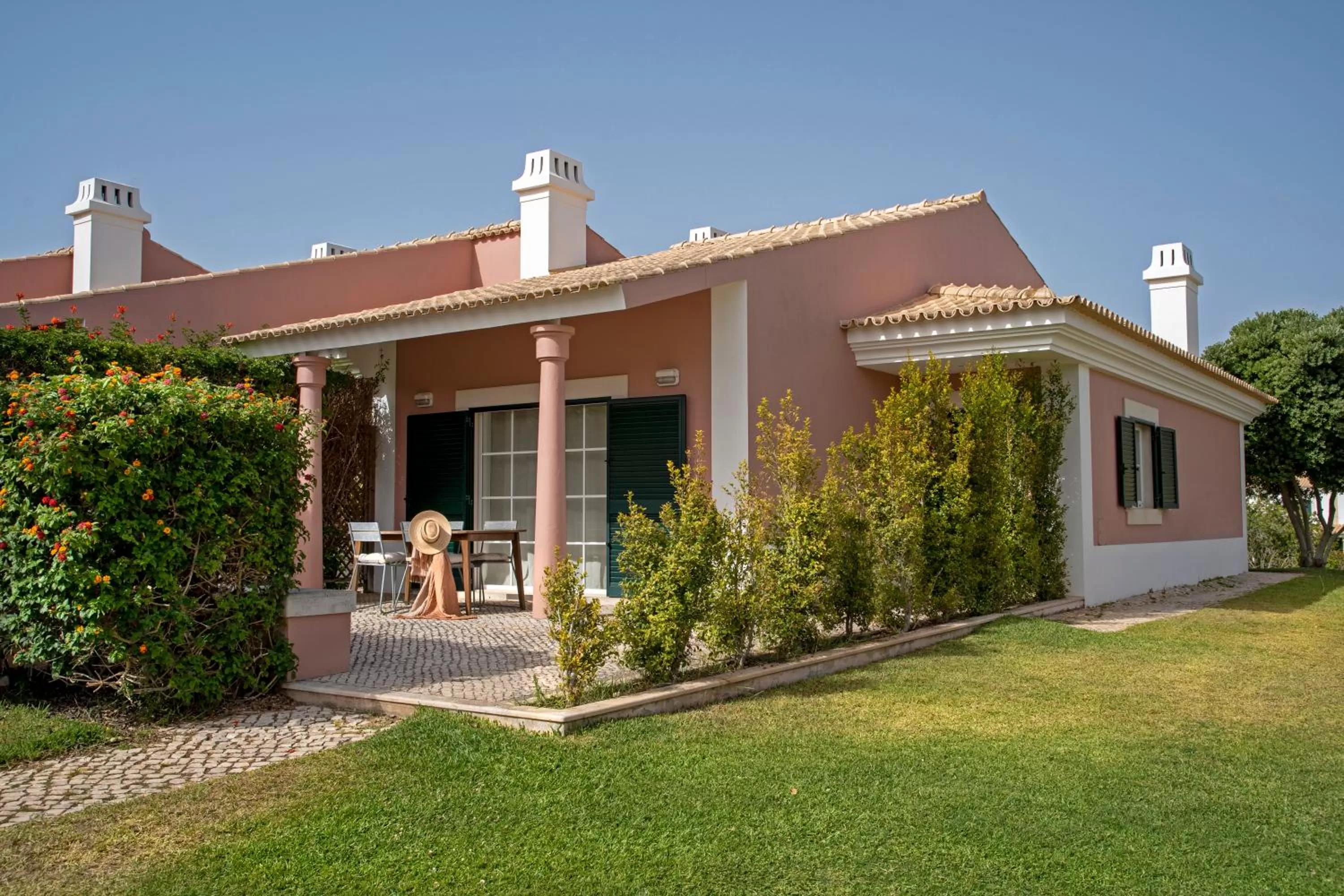 Garden in Vila Bicuda Resort