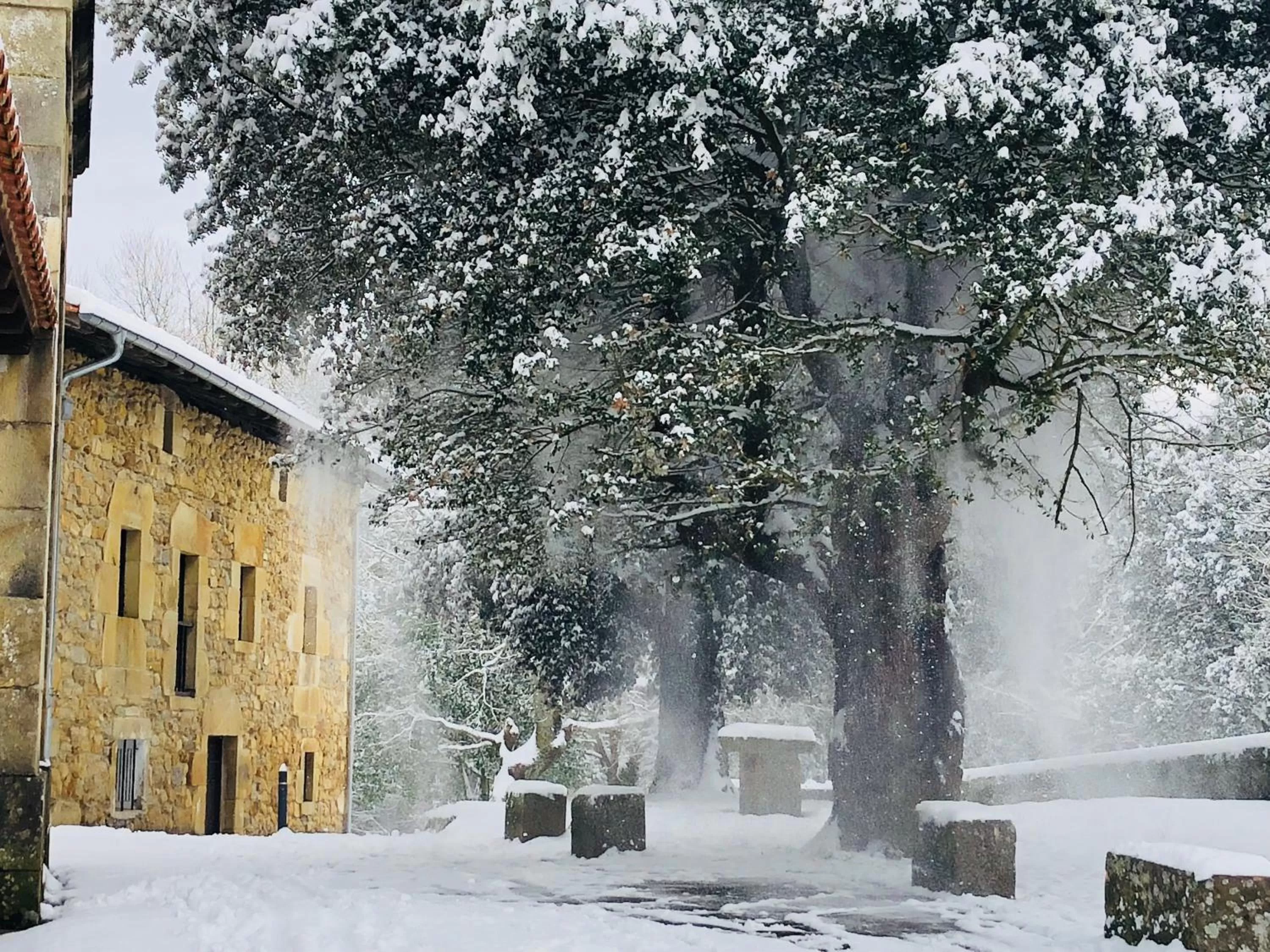Property building in Hotel Garaiko Landetxea