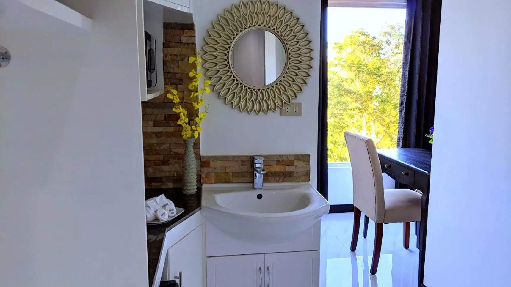 Property building in Bohol South Beach Hotel