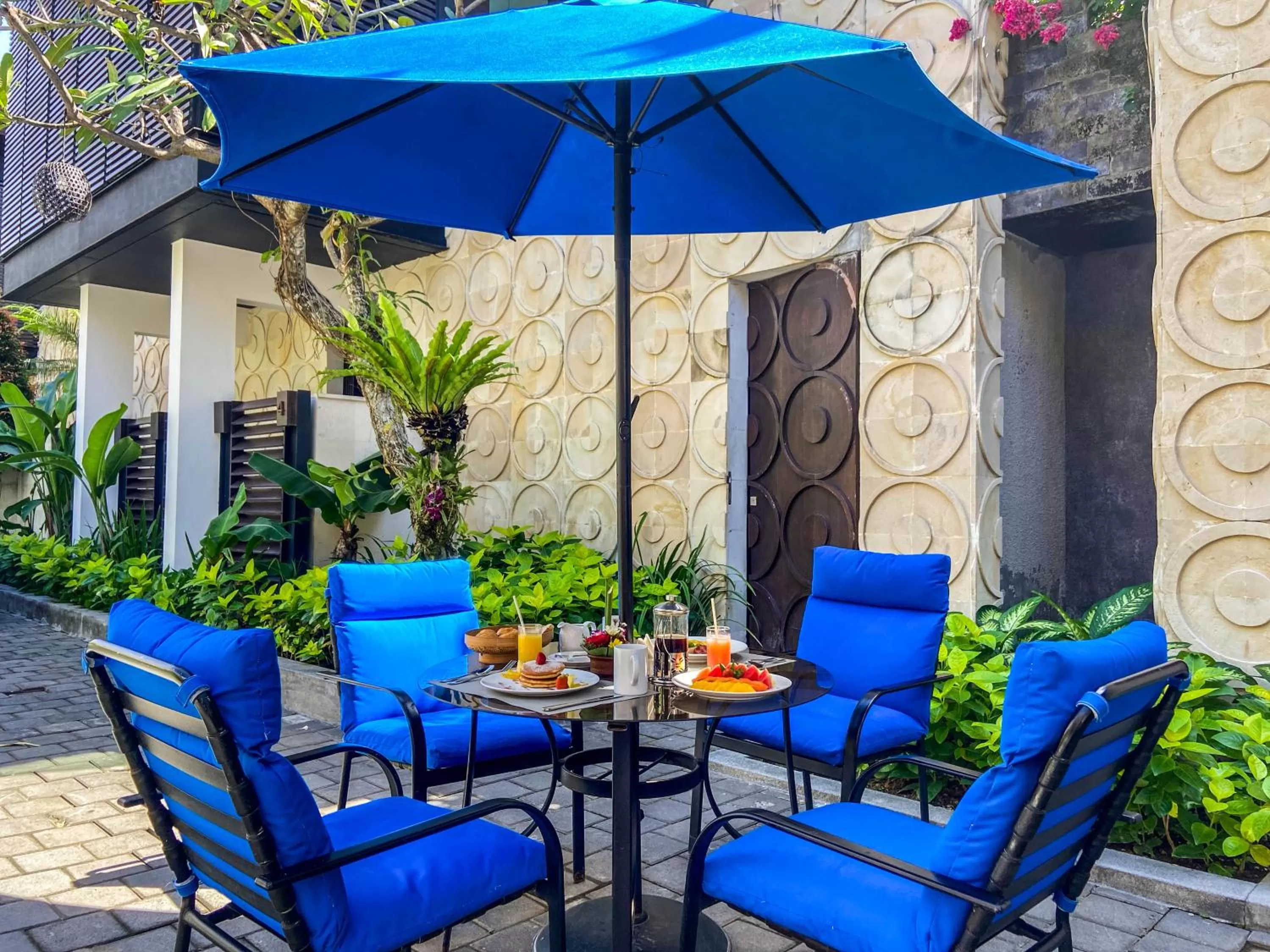 Seating area in Puri Hiromi Boutique Residence