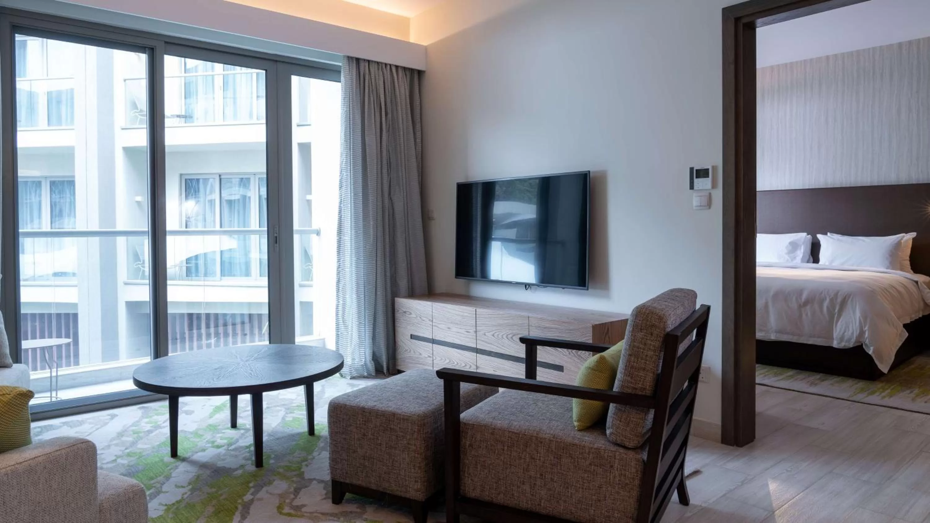 Bedroom, Bed in Radisson Blu Hotel & Residence Nairobi Arboretum