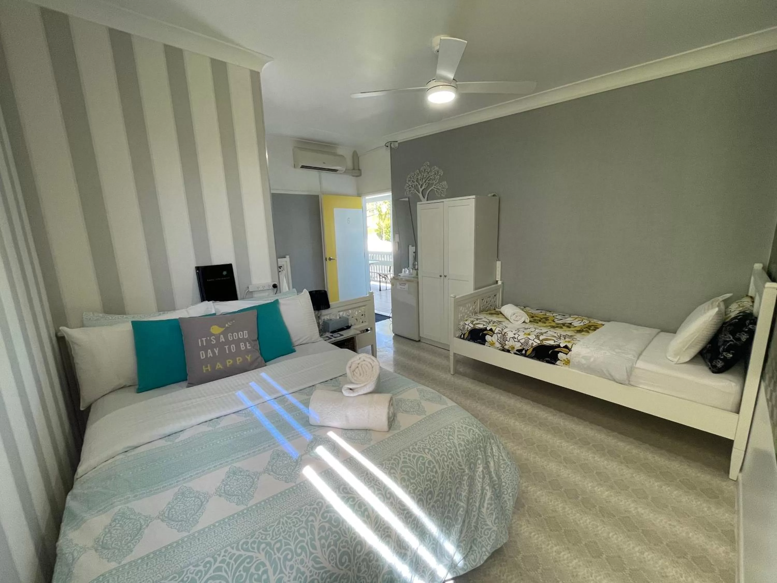 Other, Bed in Coral Inn Boutique Motel