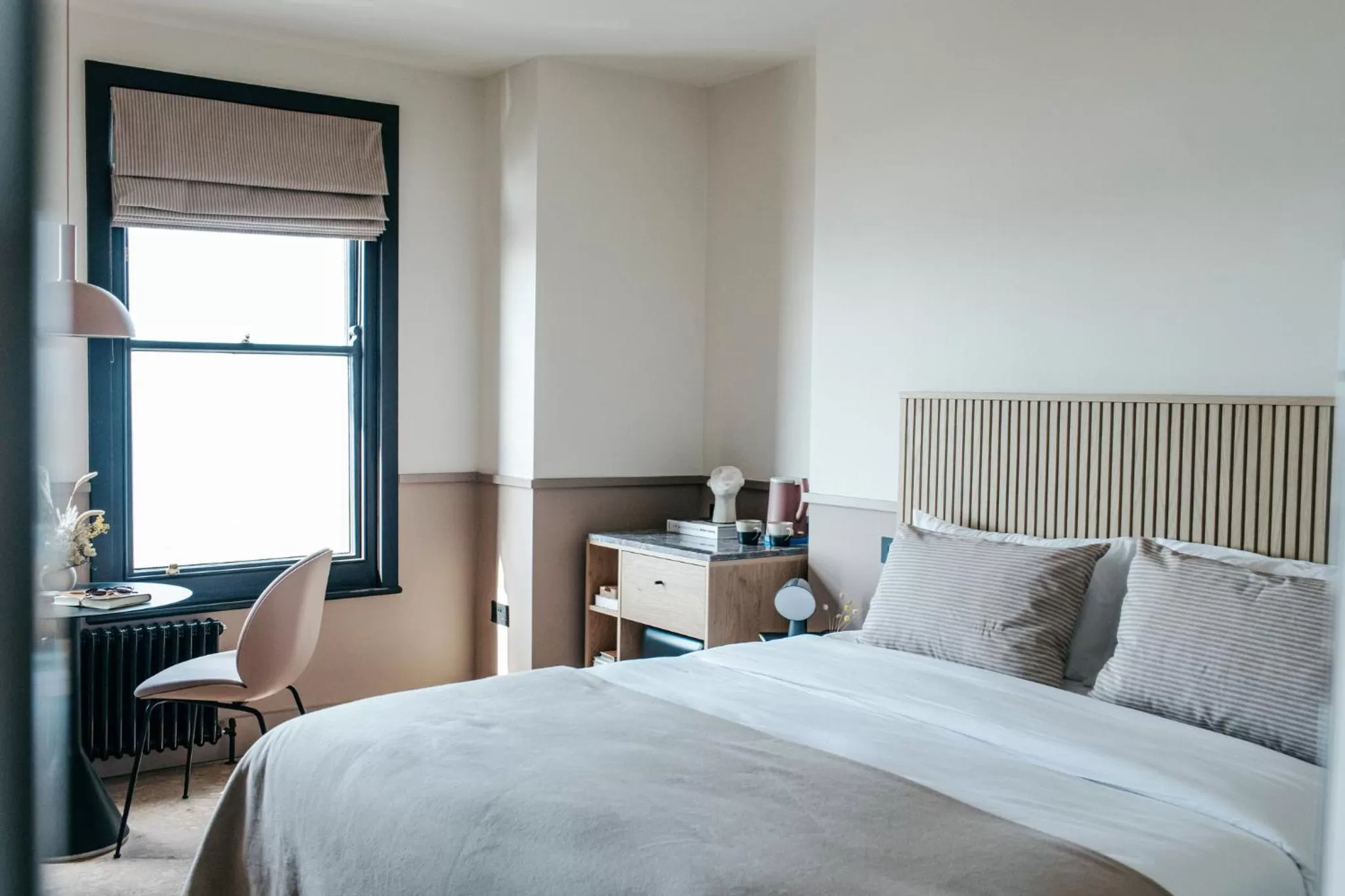 Bedroom in Port Hotel