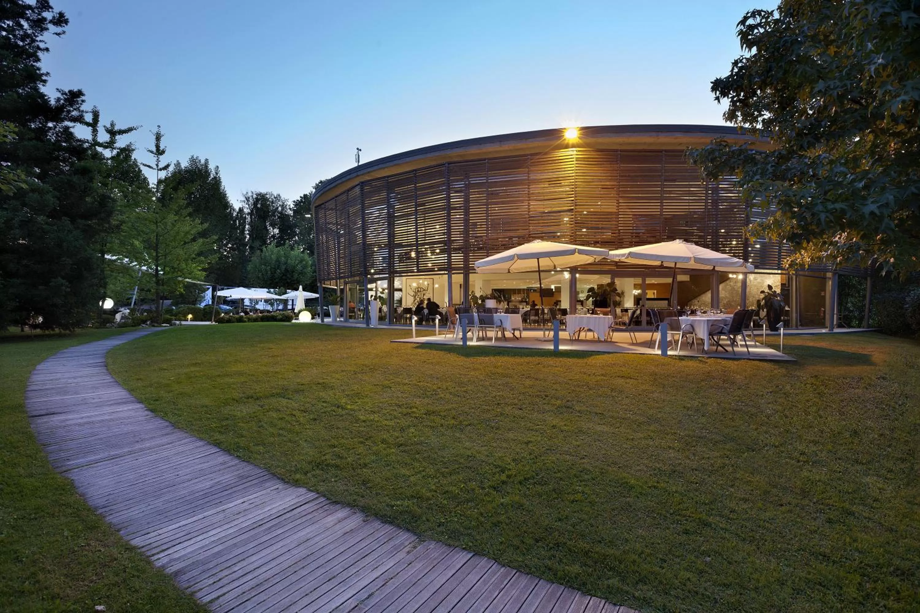 Restaurant/places to eat in Inverigo Hotel