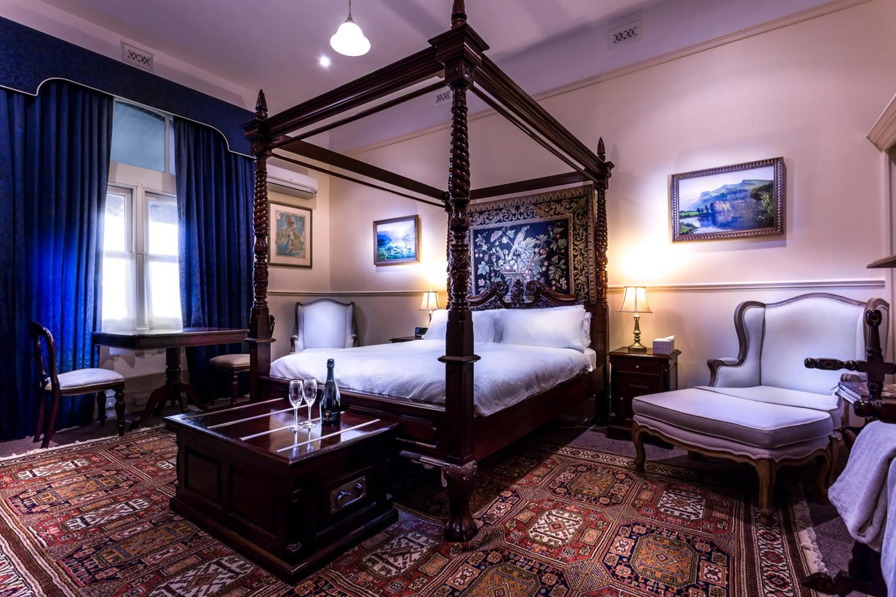 Day, Bed in Fothergills of Fremantle