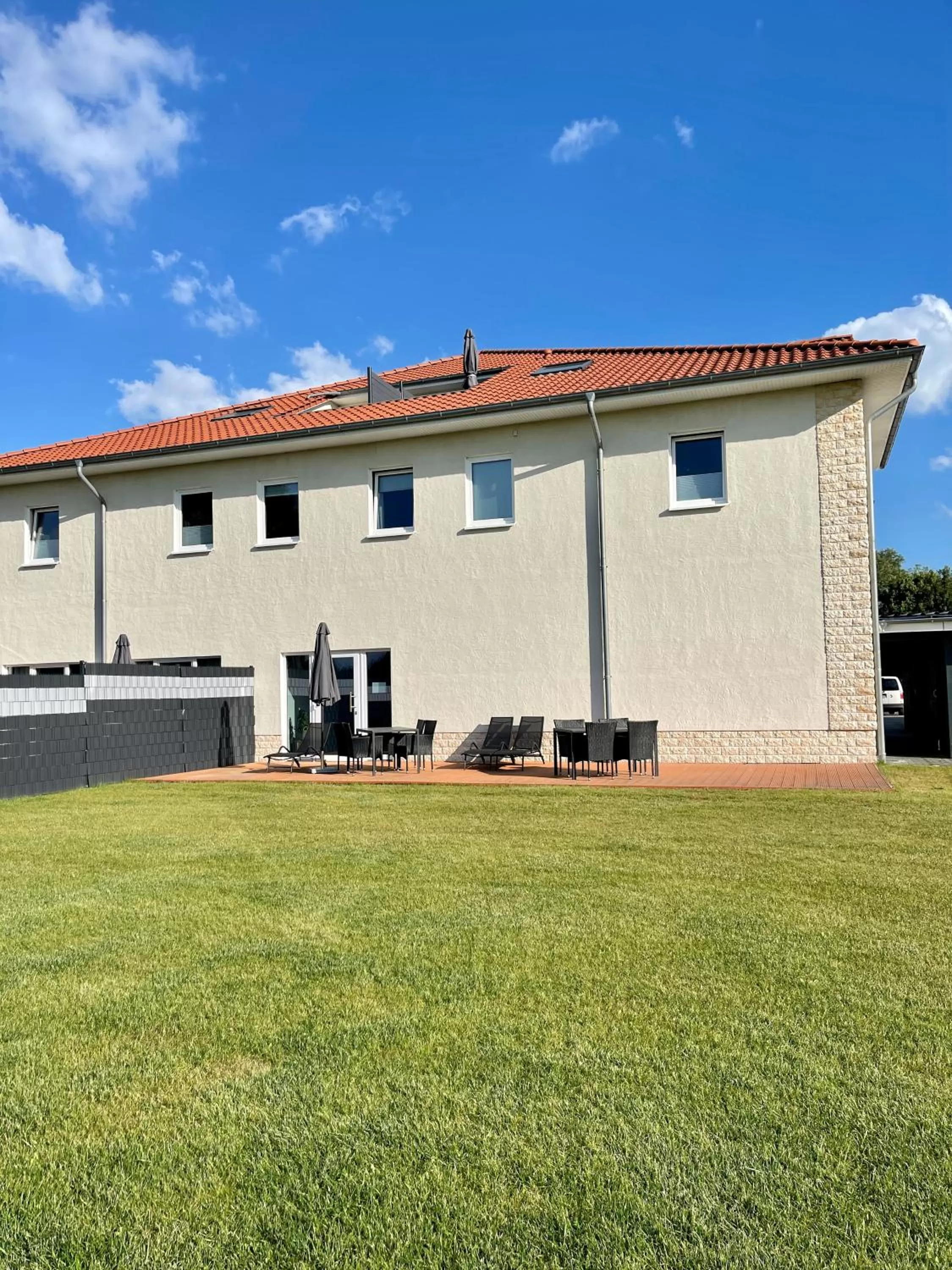 Garden in Villa Moorstern am Badesee Tannenhausen
