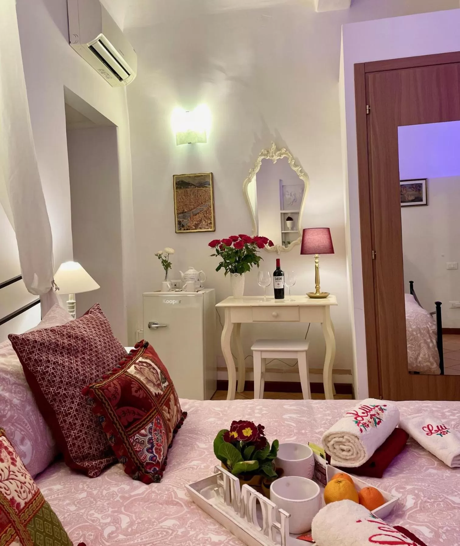 air conditioner, Seating Area in Home Milù Florence