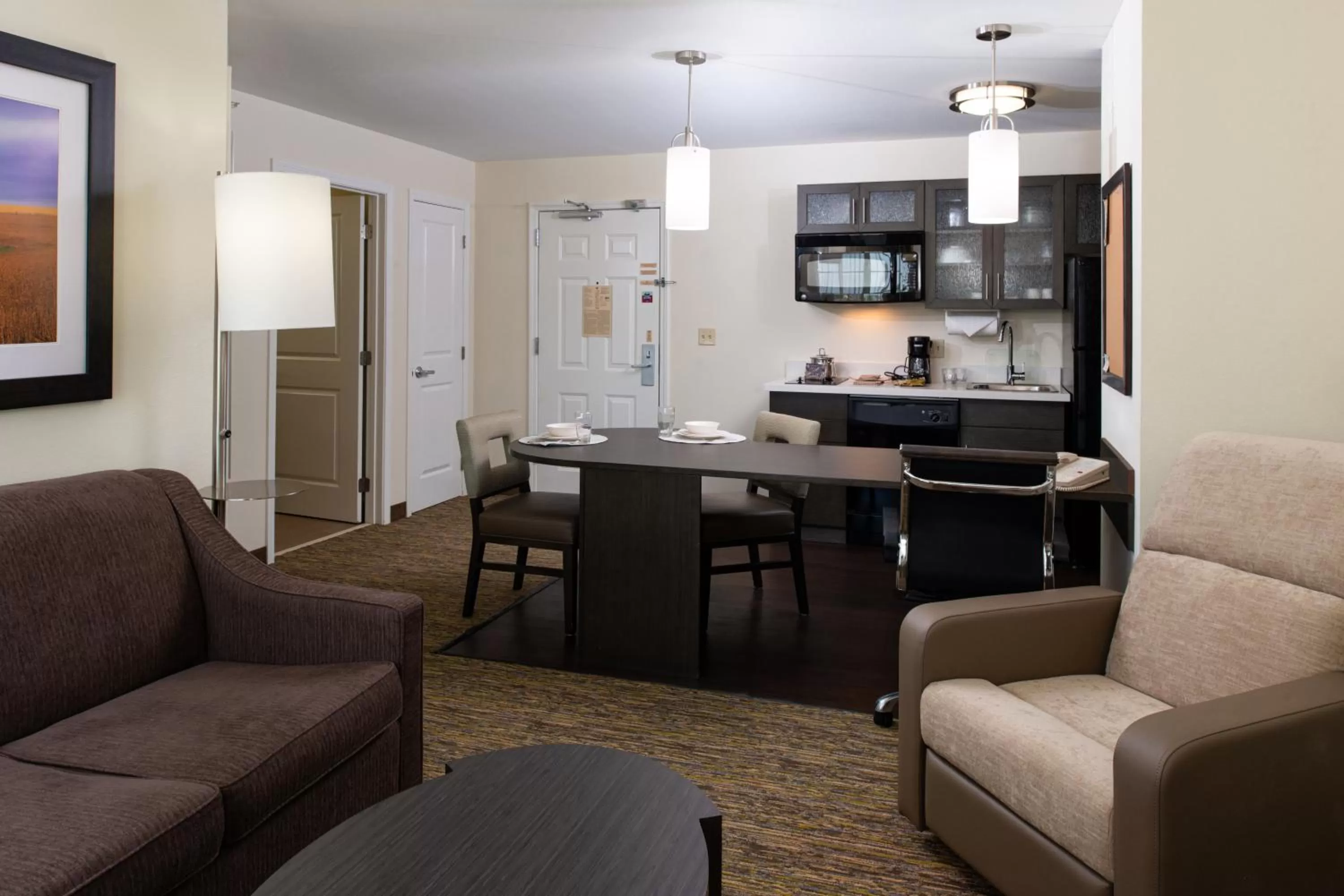 Candlewood Suites Olathe by IHG