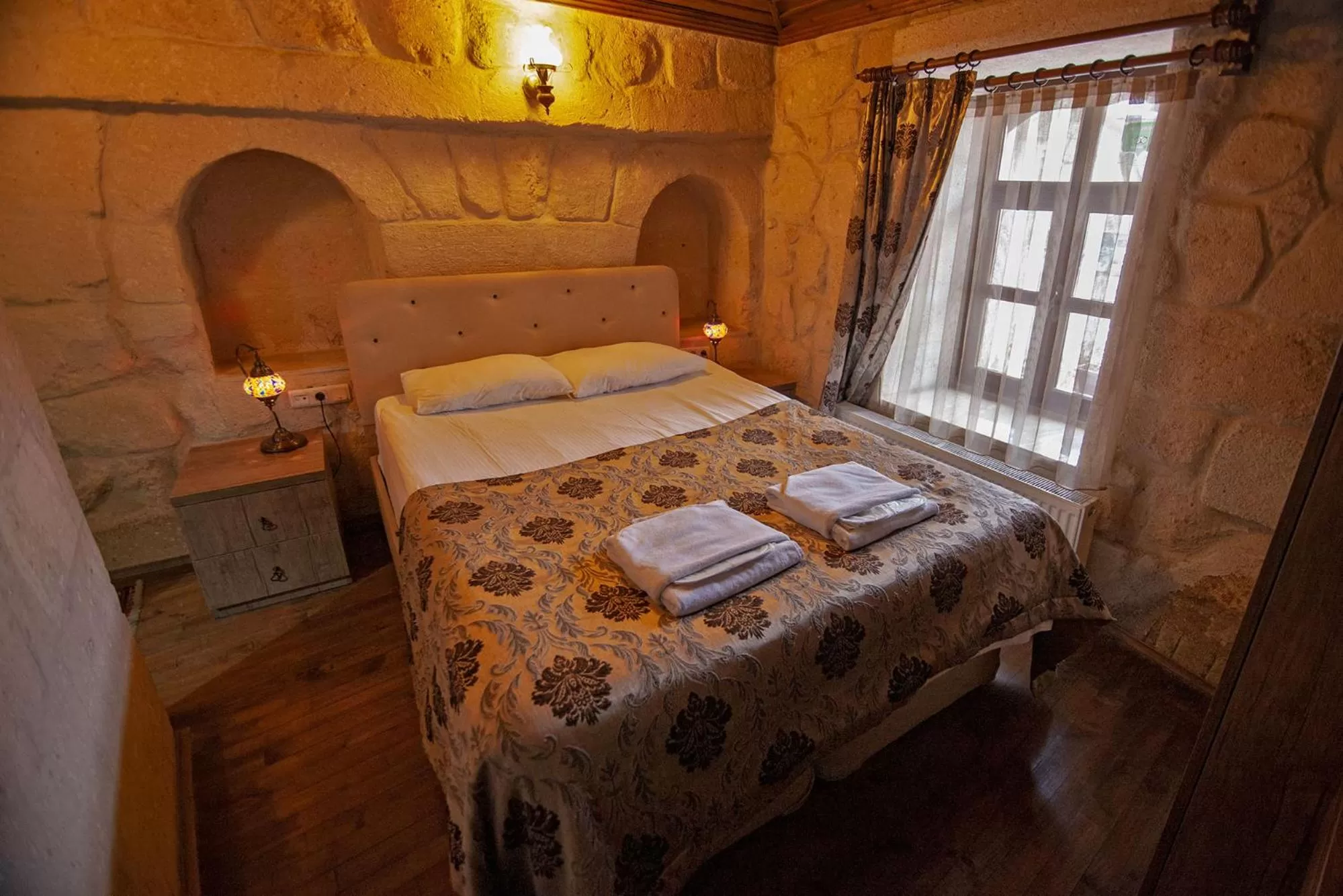 Bed in Diamond of Cappadocia
