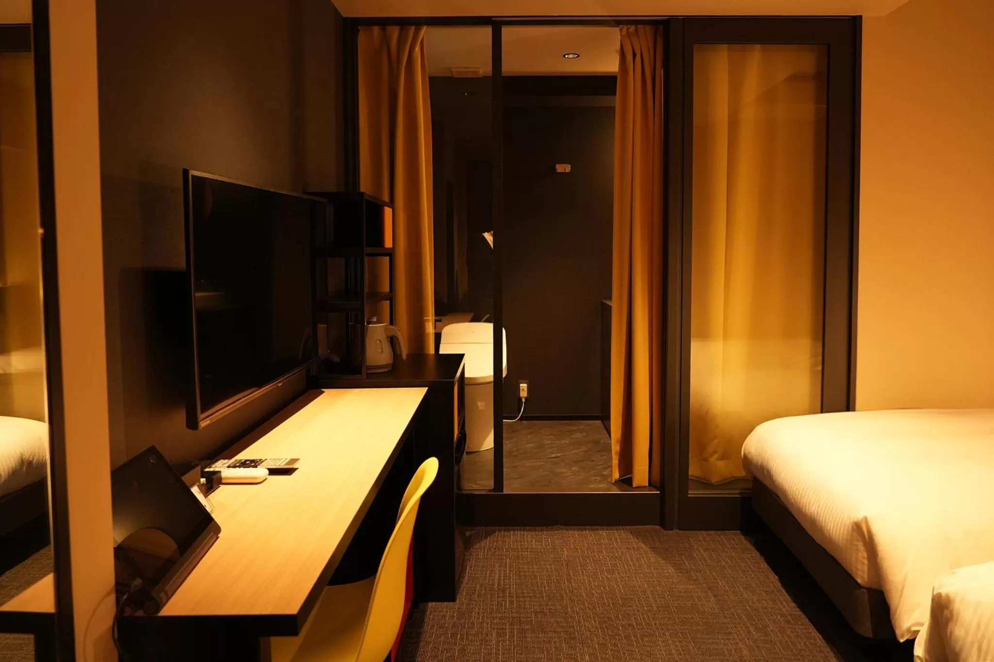 Bed, TV/Entertainment Center in NPlus Hotel Higashikanda-akihabara