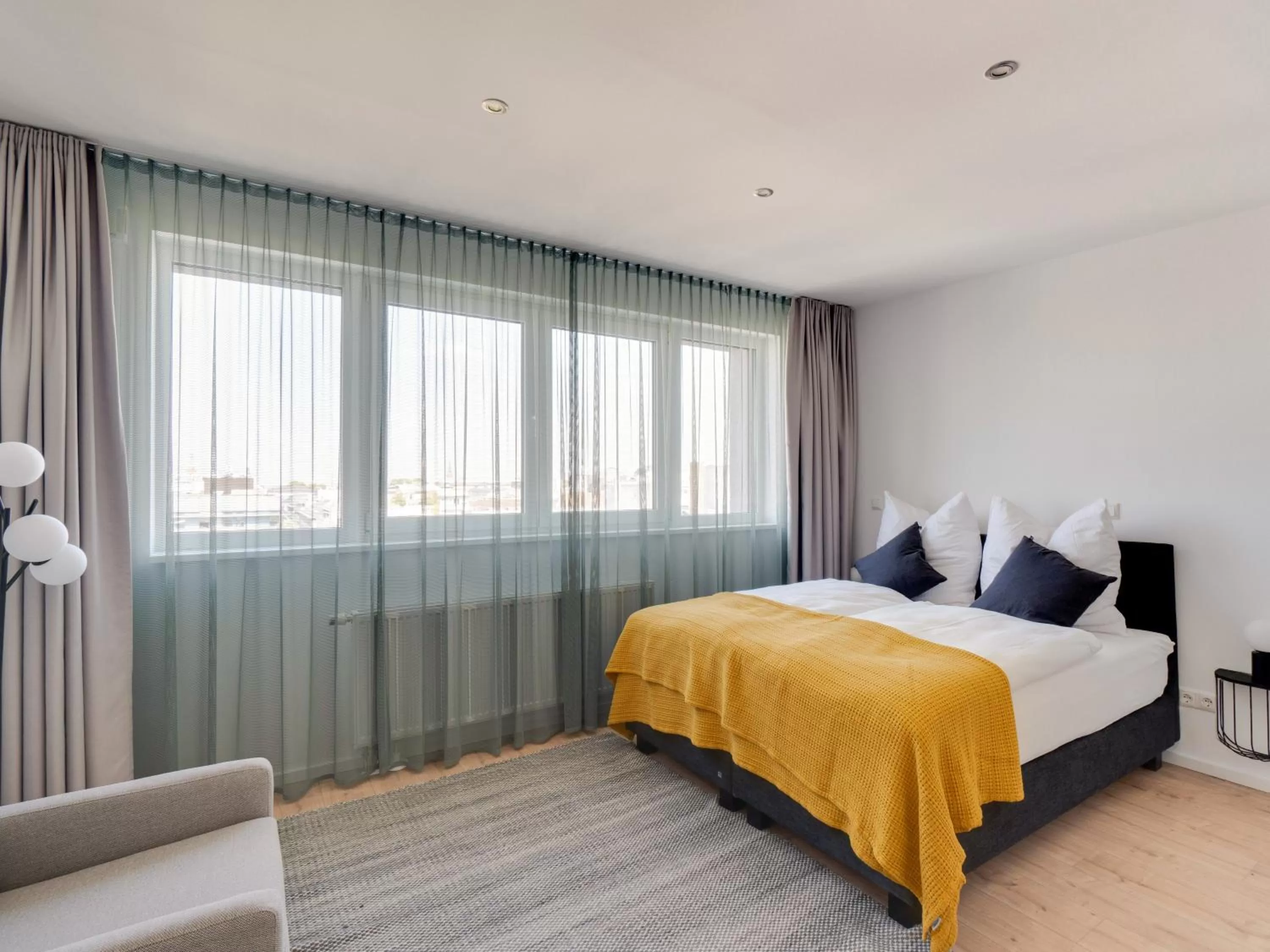 Bed in Limehome Darmstadt Wilhelminenstraße - Digital Access