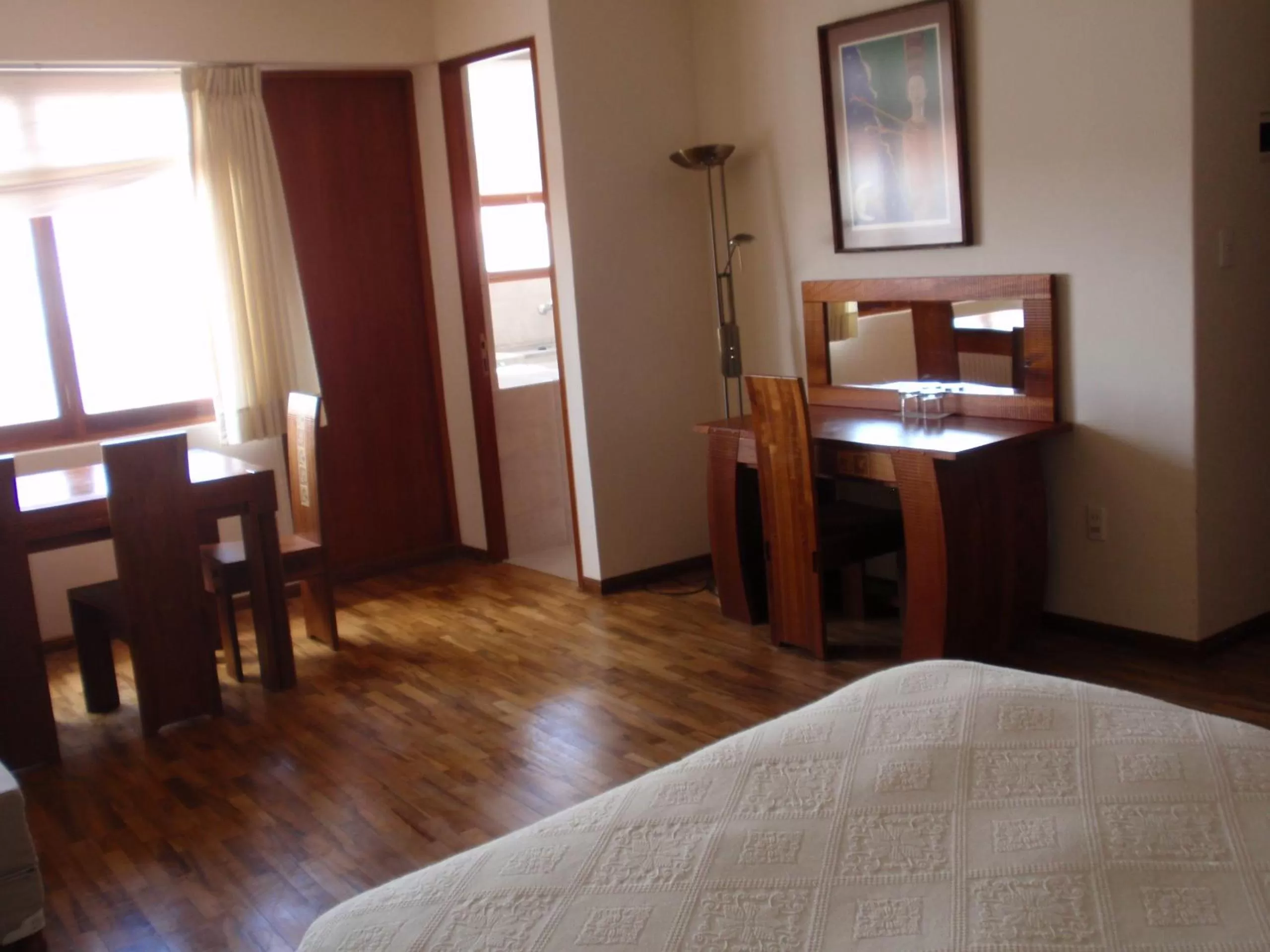 Photo of the whole room, Bed in Hotel Villa Antigua