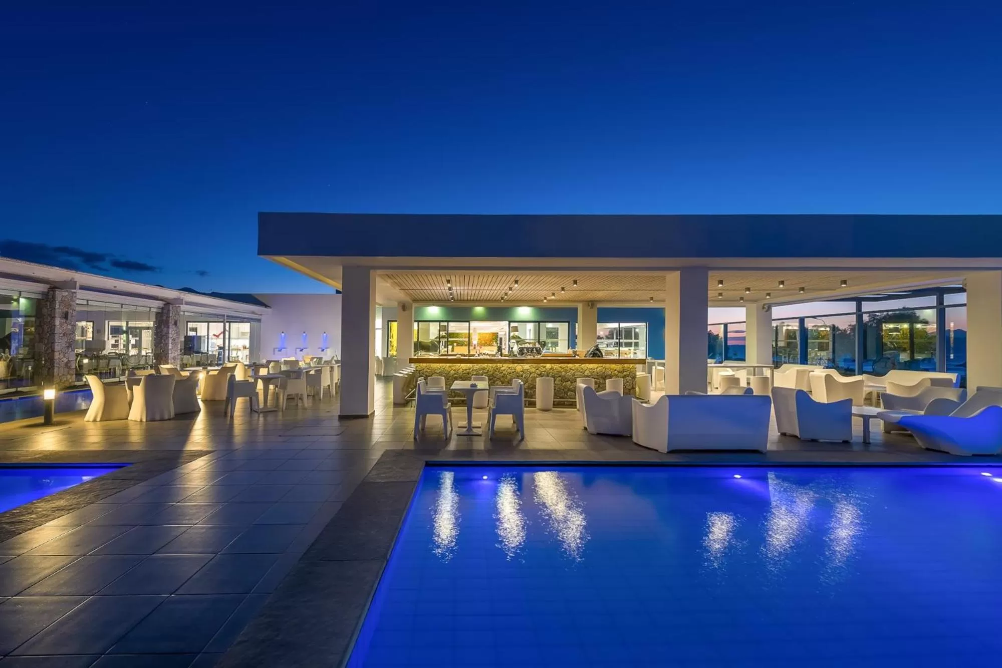 Lounge or bar in Diamond Deluxe Hotel - Adults Only