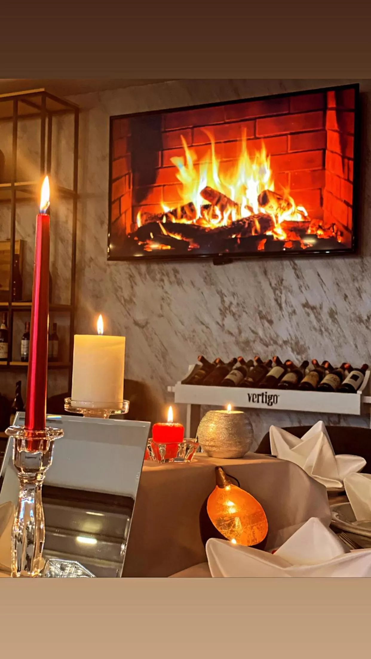 Restaurant/places to eat in Hotel Alion